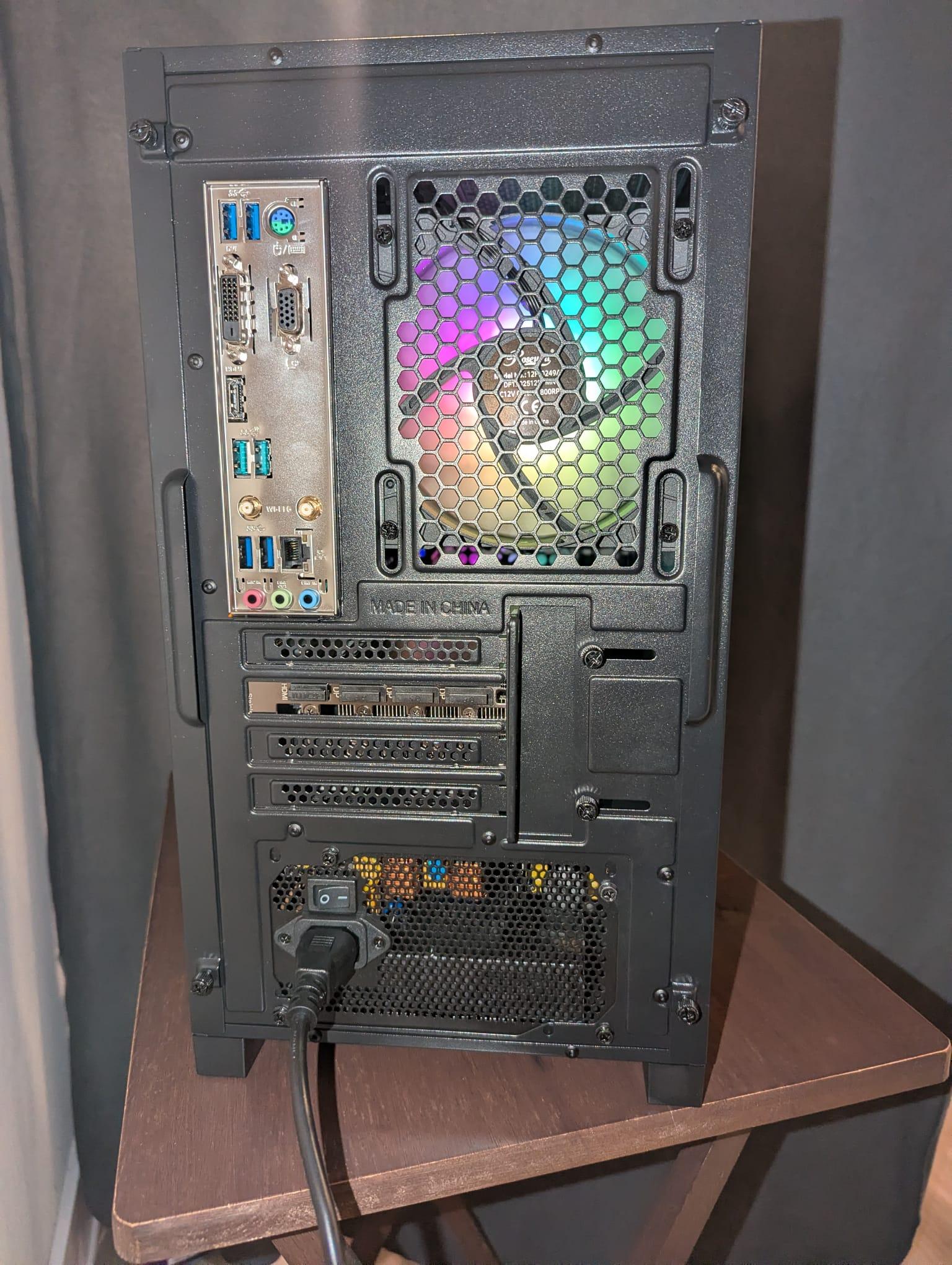Amd Ryzen 5 5500, GPU ASUS RTX 5050 8gb, 32gb of ddr4