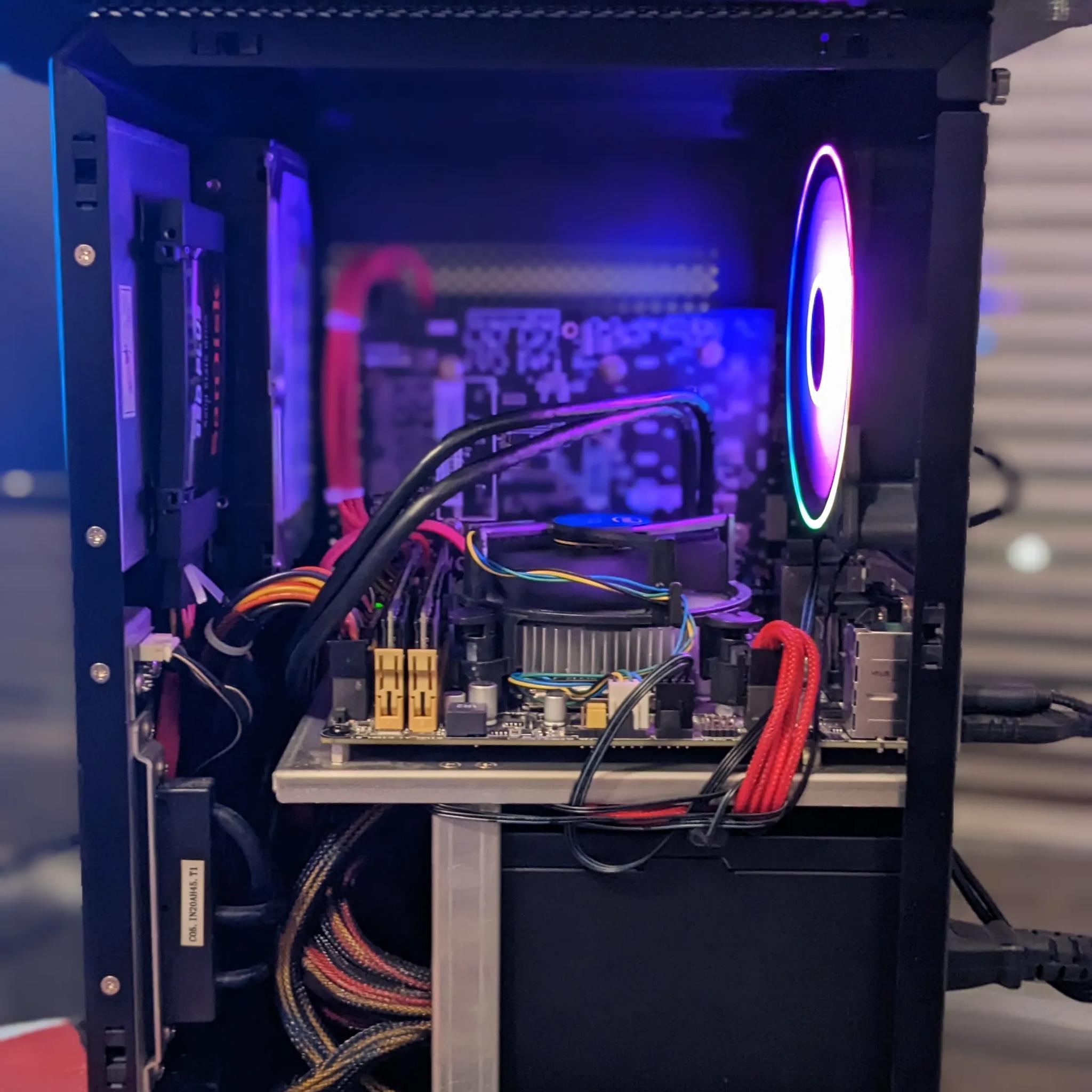 "Blade's Edge" Mini ITX Gaming PC - i7, 16gb RAM, GTX 1060, SSD/HDD, WiFi