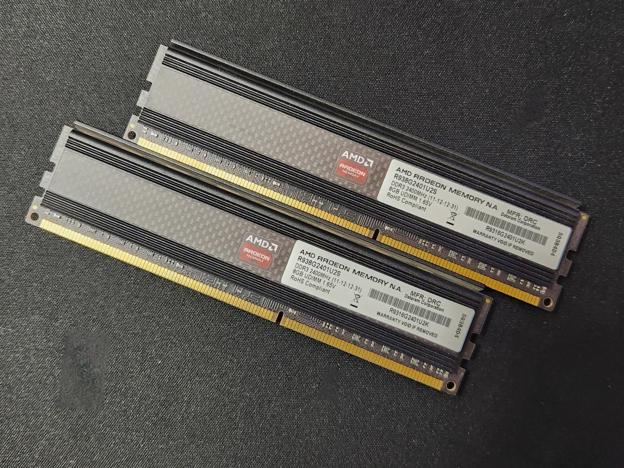 Radeon R9 16GB DDR3 2400Mhz CL11