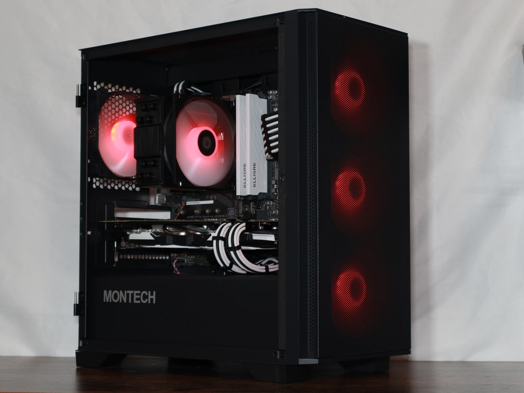 Gaming PC | RYZEN 7 2700X | GTX 1070 Ti | 16GB RAM | 512GB SSD | Jawa