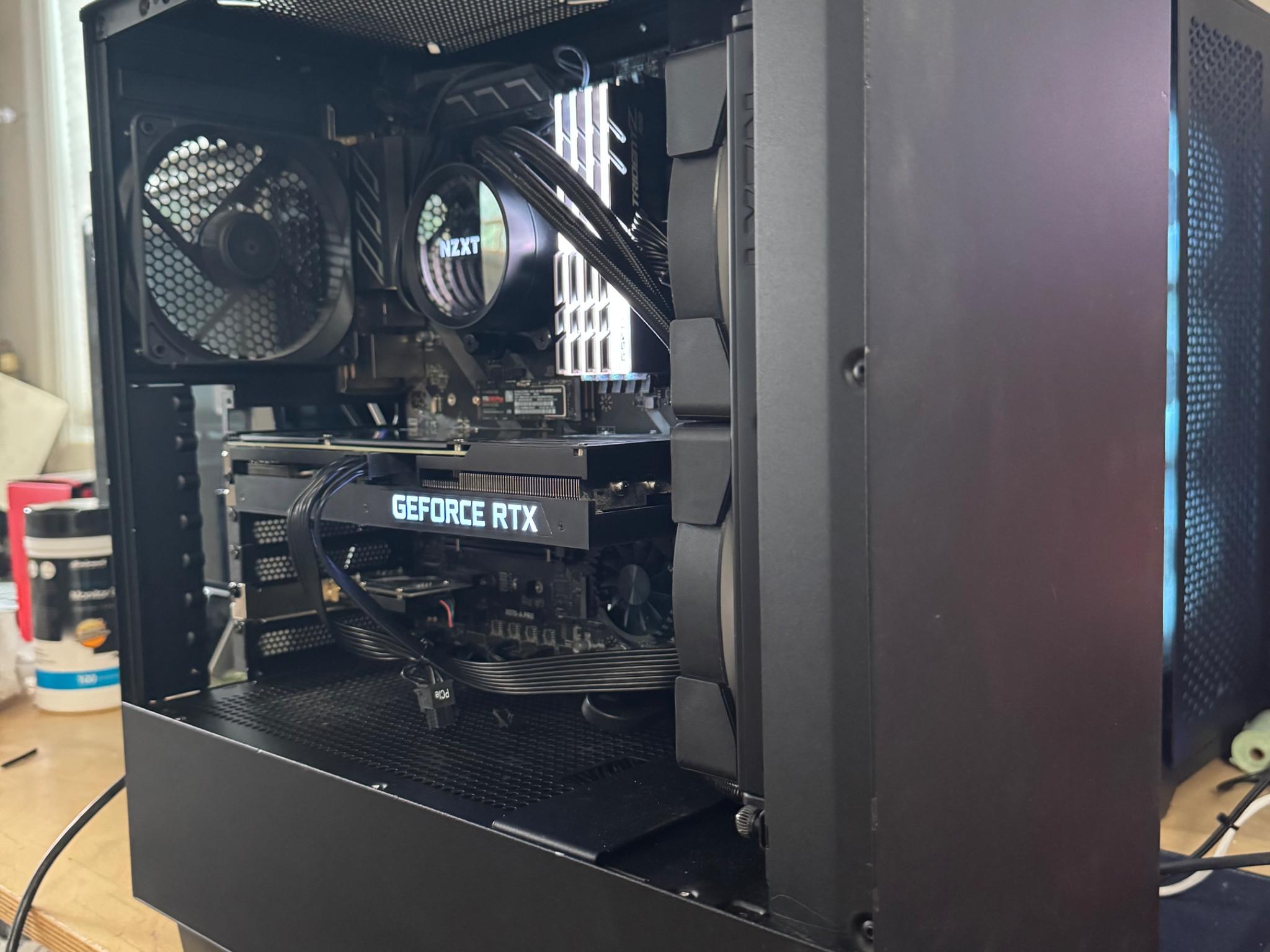 Gaming Creator PC RTX 3070 5950x 32 gb ddr4