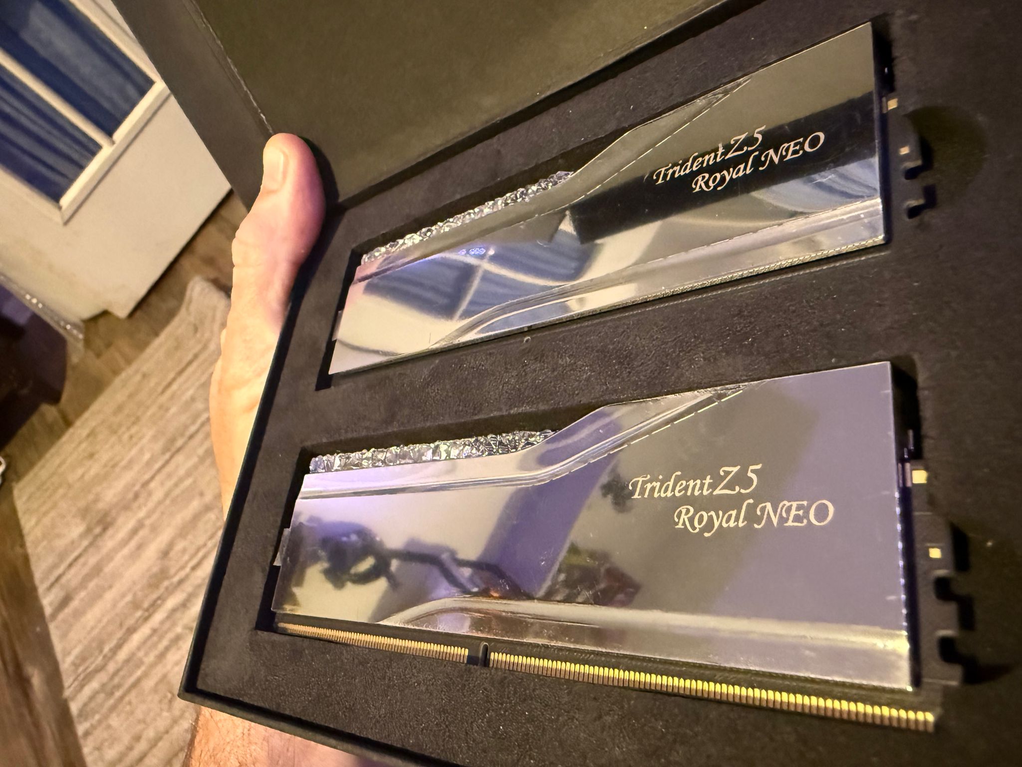 G. Skill Trident Z5 Royal NEO 32GB Kit (2x16g) CL30 6400 Mt/s