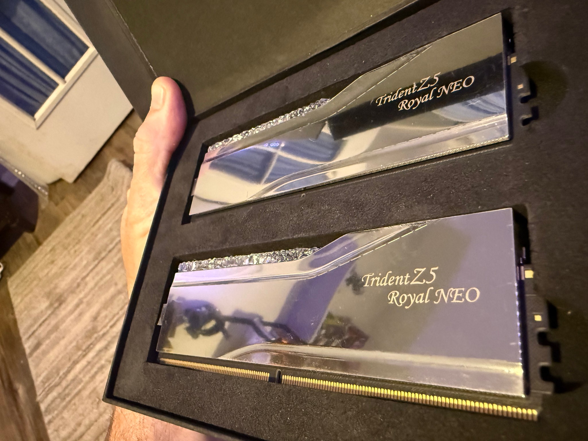 G. Skill Trident Z5 Royal NEO 32GB Kit (2x16g) CL30 6400 Mt/s Practically New FAST DDR5 EXPO XMP AMD