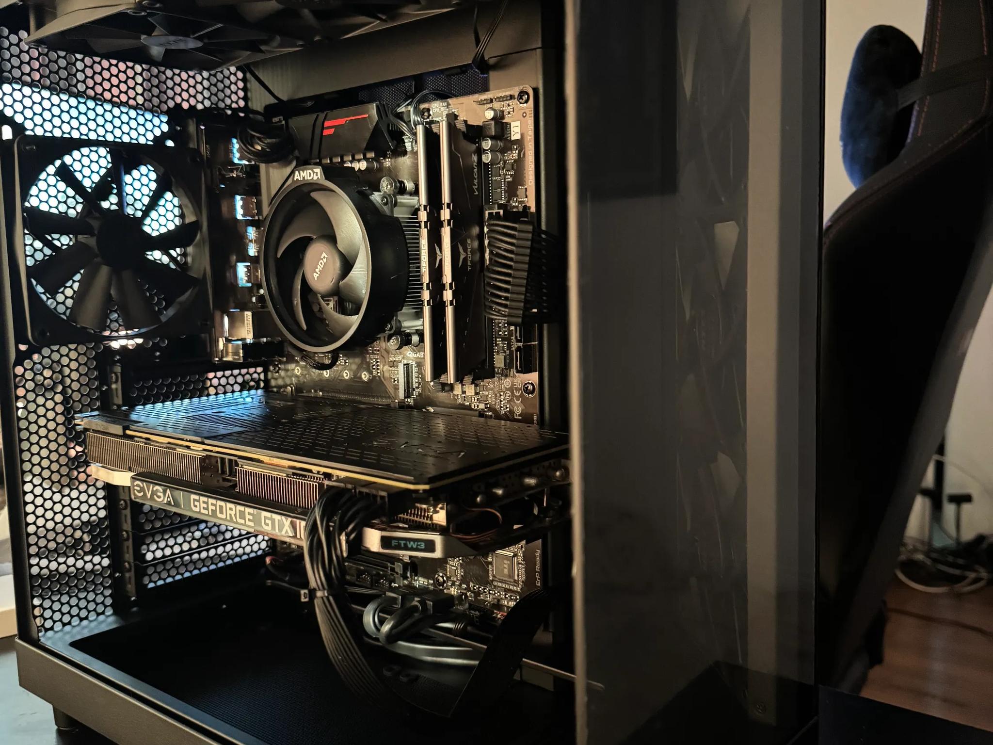 MIDNIGHT ASSASIN -GTX 1080 ti Evga + Ryzen 7 3700x+ 32 Gb Ram
