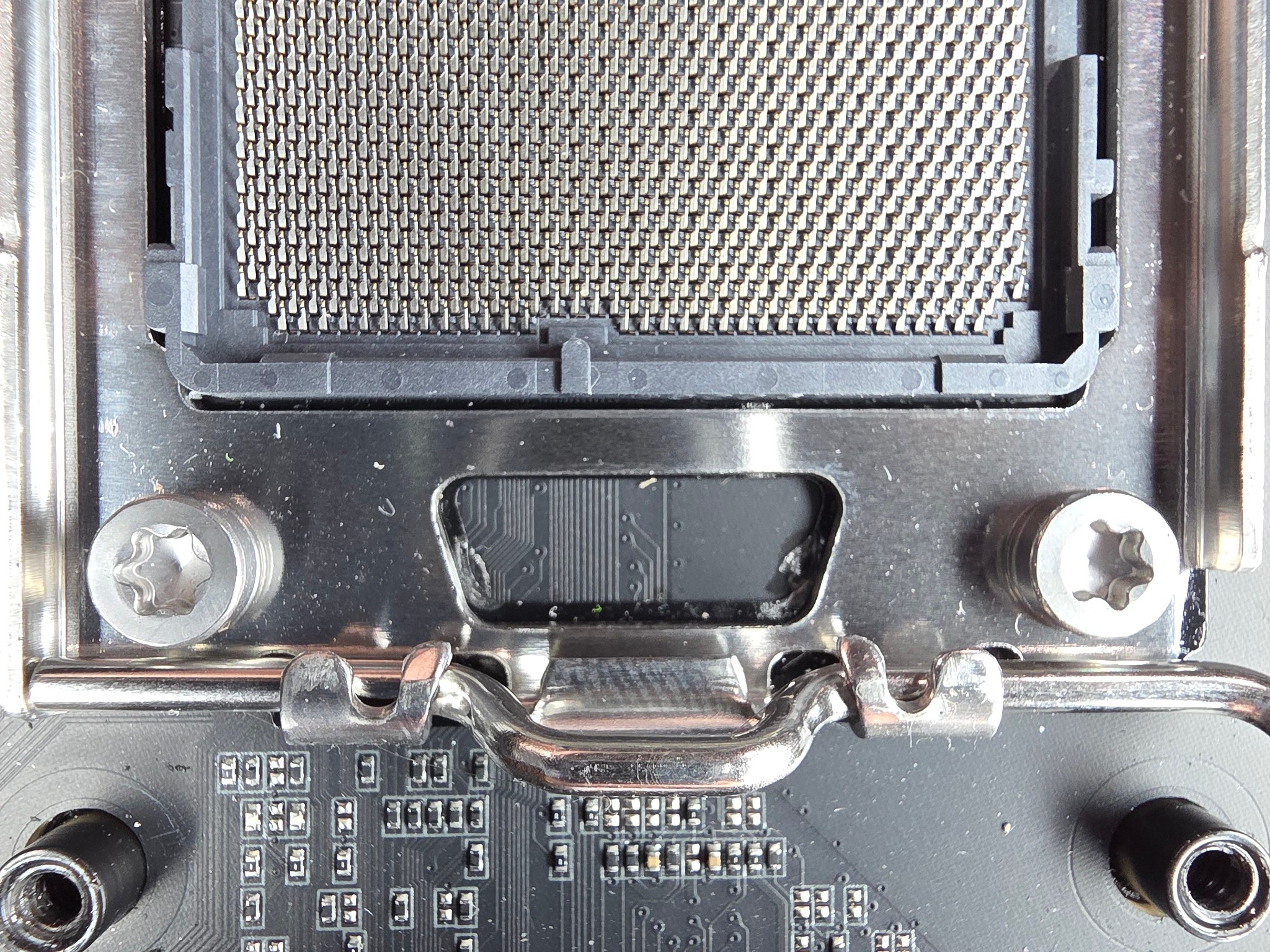 Gigabyte B650 Aorus Elite AX AM5 - FOR PARTS
