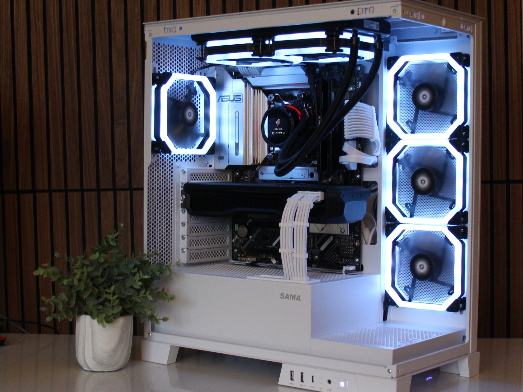 ❄️Stormtrooper V2 Gaming PC ❄️| RX 7900XT 20GB💻| DDR5 | LCD | 32GB RAM | WiFi/BT | Windows 11