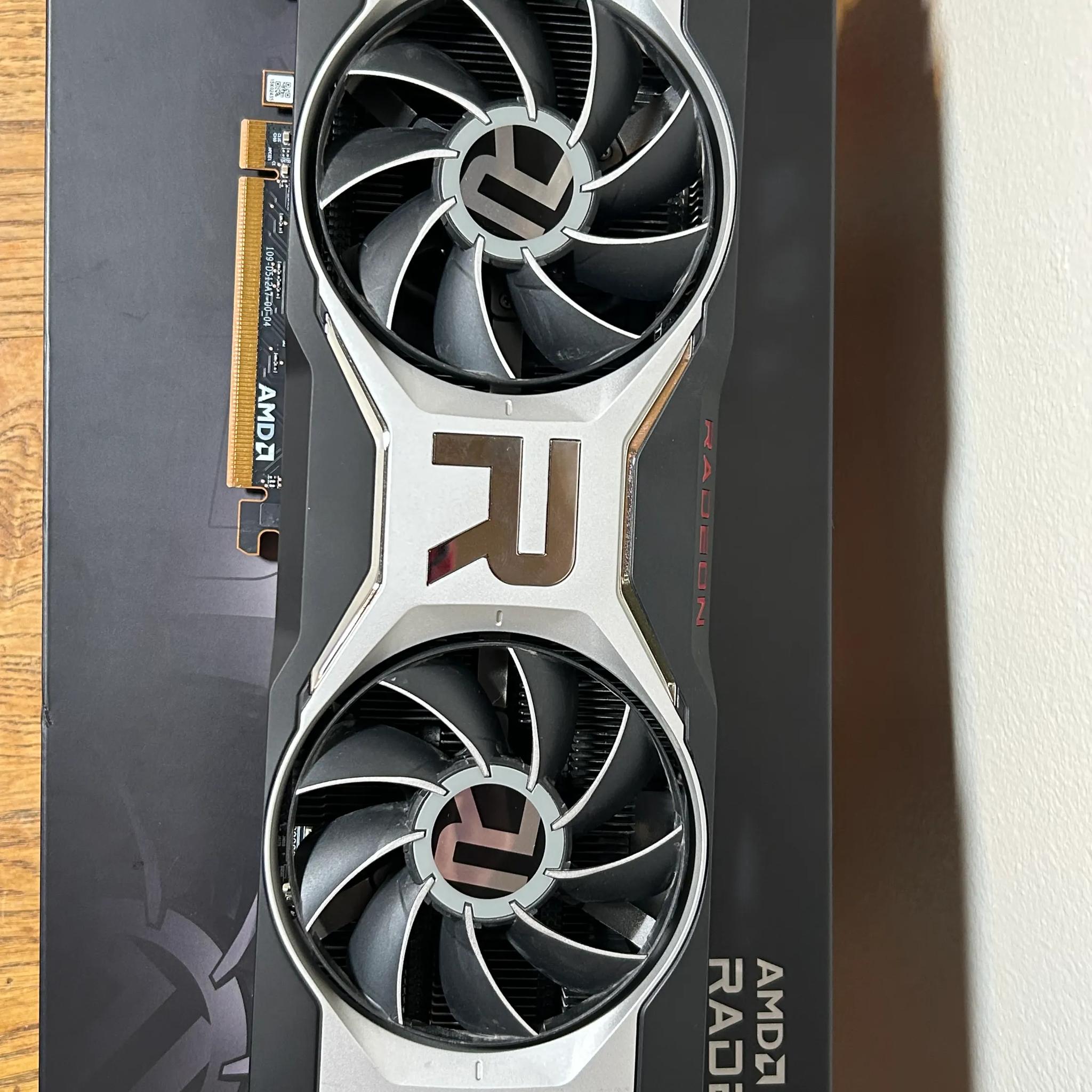 AMD Radeon Reference RX 6700XT
