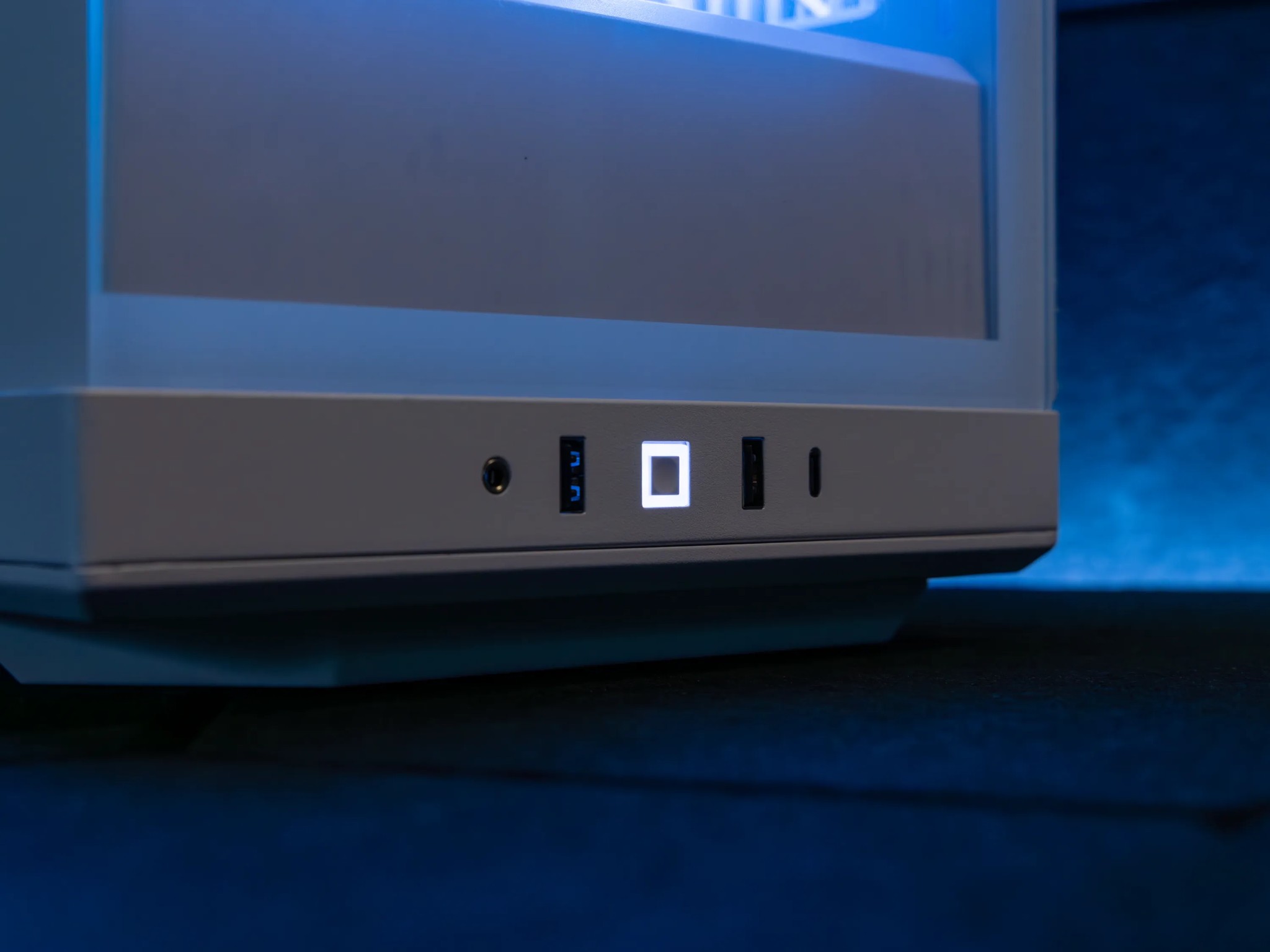 🗻 Avalanche 🗻 RX 9070XT / AMD R7 7700X / 1TB NVME / 32GB DDR5 RAM / 360 AIO / Windows 11 Pro