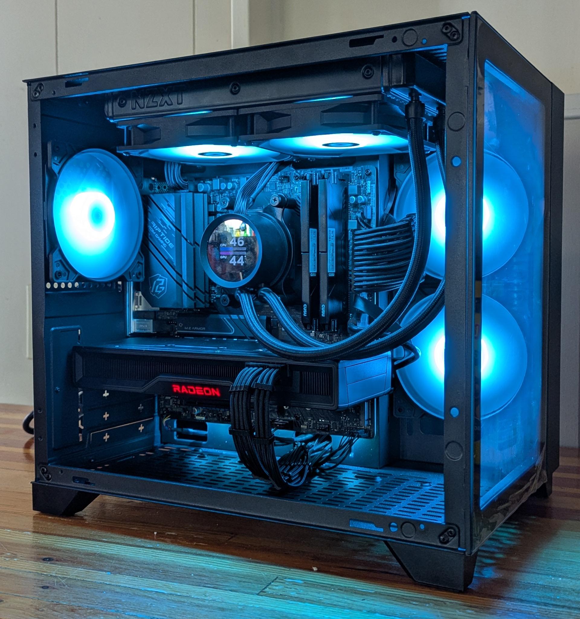 AMD RX 6750 XT || Ryzen 5 5600 ||  Compact 1440p Gaming PC