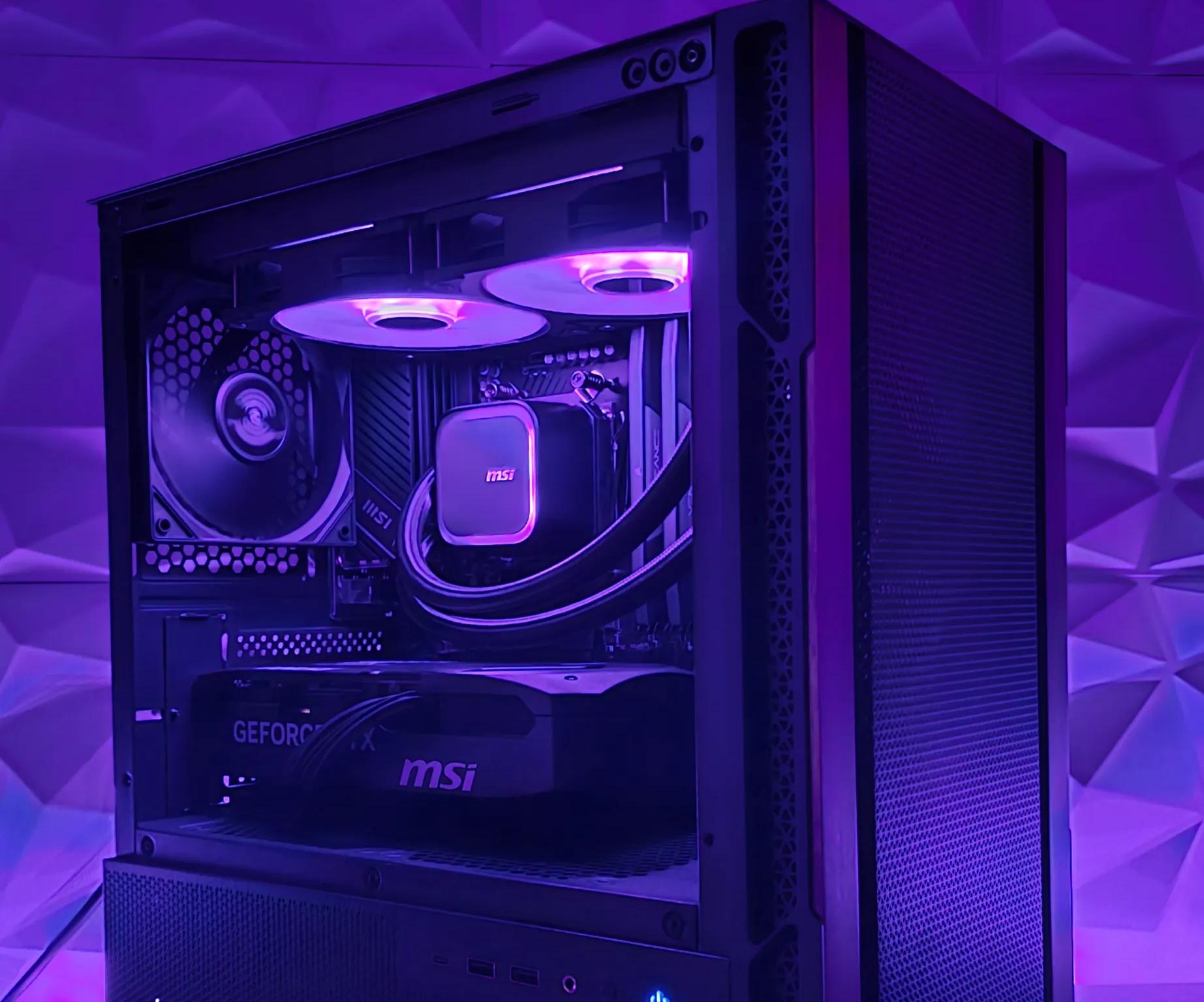 New GeForce RTX 5070 with AMD Ryzen 7600x 32GB DDR5 RAM WiFi
