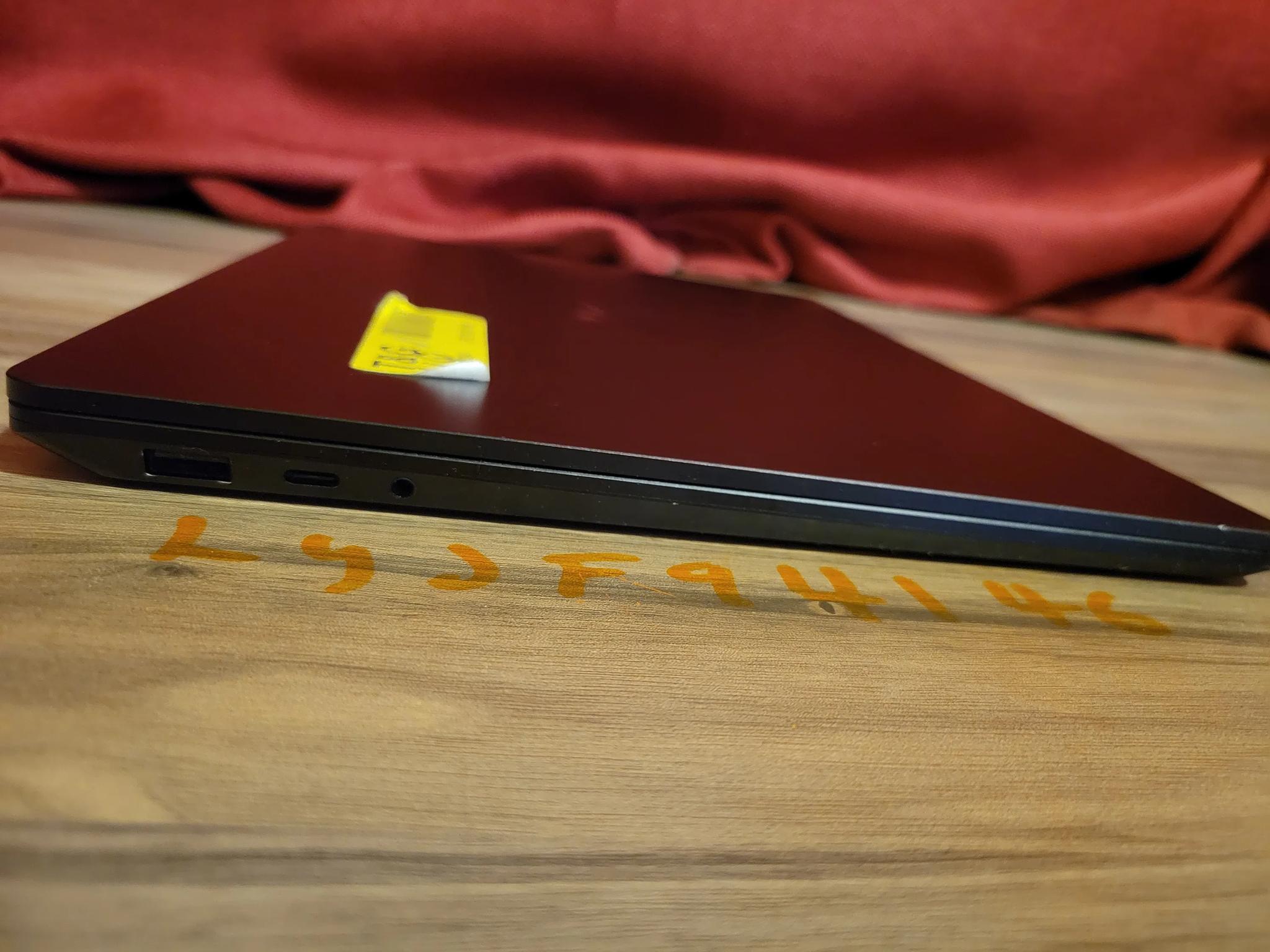 Microsoft Surface Laptop 3 - 256gb ssd - 13.5" 2k touch screen - intel i7