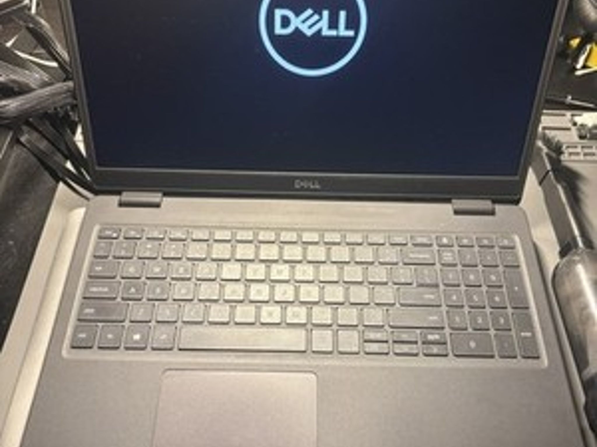 Dell Latitude 5310 13.3" (256GB SSD, Intel Core i5 10th Gen., 1.60 GHz, 8GB)...