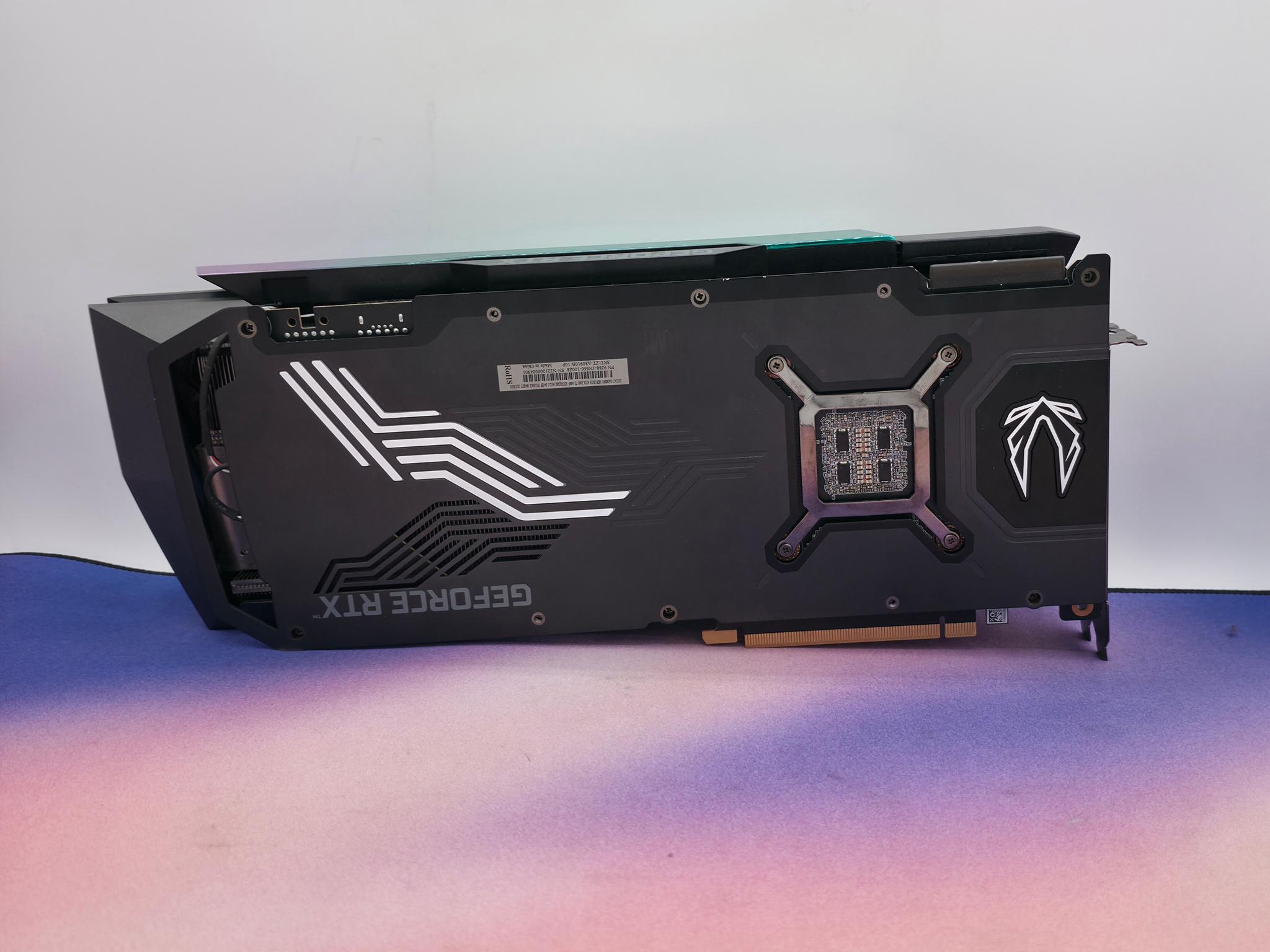 Zotac RTX 3090Ti Amp Extreme Holoblack