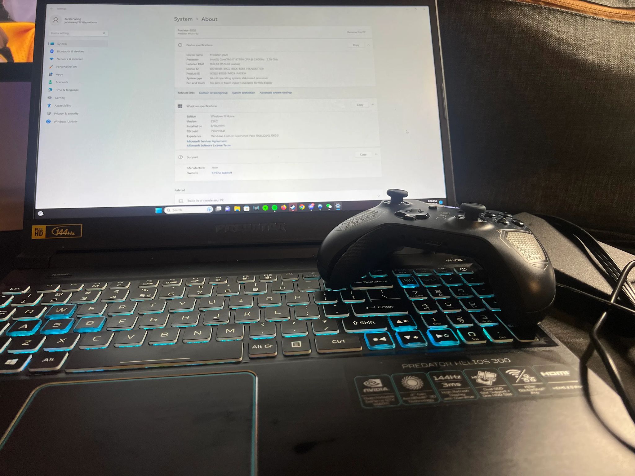 Acer Predator Helios 300 Gaming Laptop Combo Deal (include Xbox Controller and KIZUNA Laptop Case