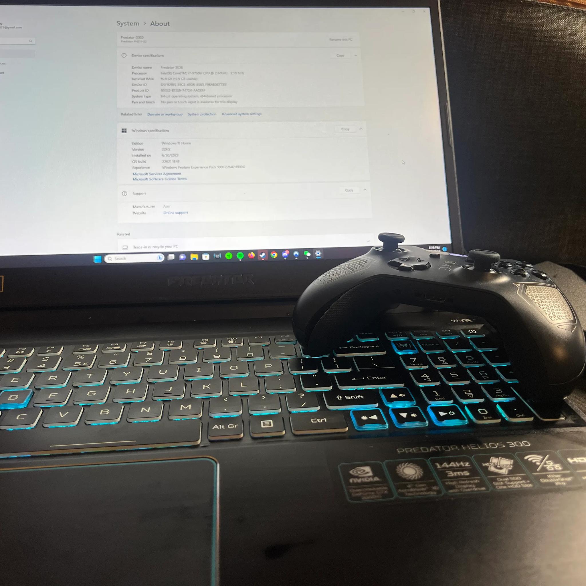 Acer Predator Helios 300 Gaming Laptop Combo Deal (include Xbox Controller and KIZUNA Laptop Case