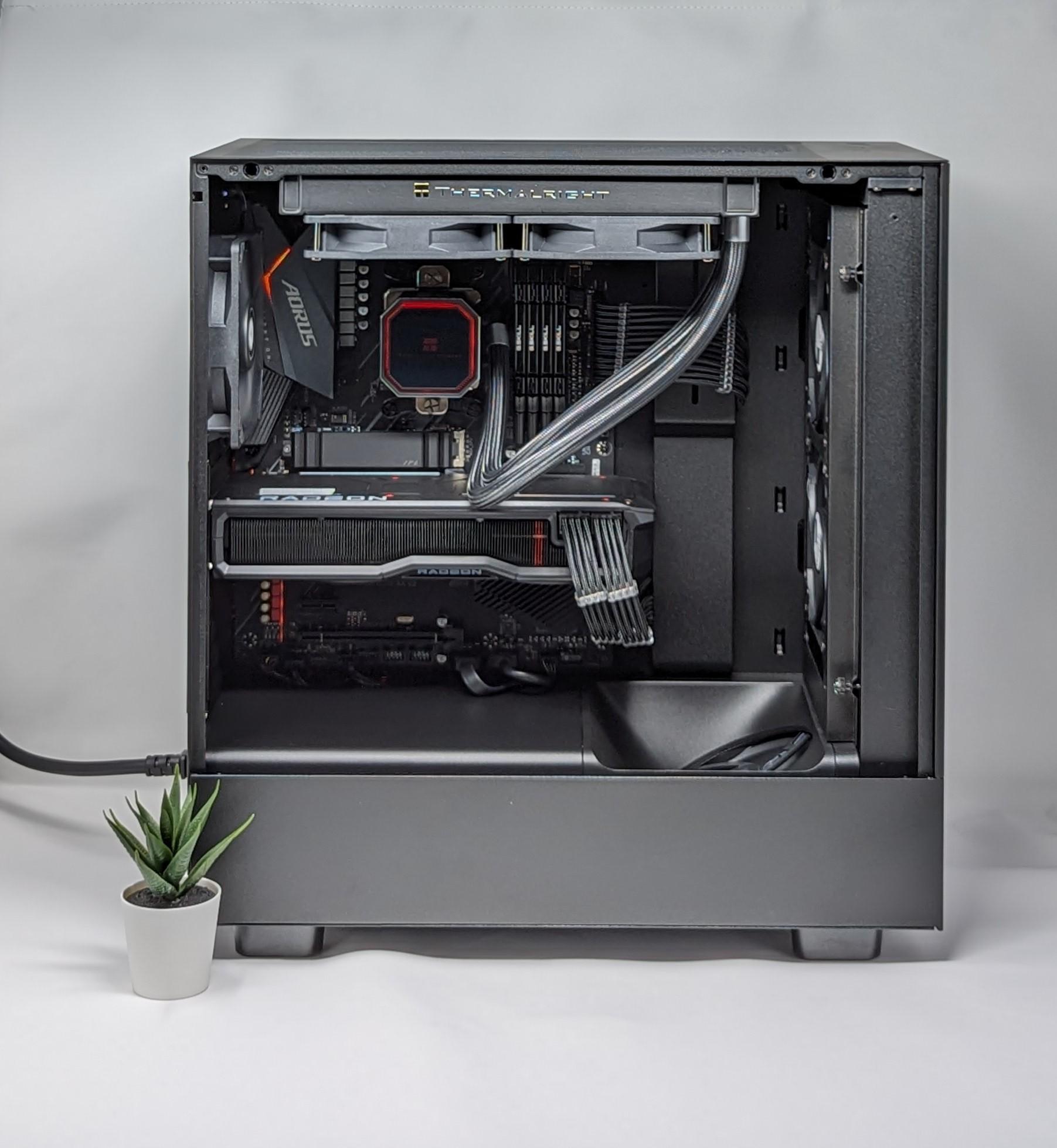 Silent Fortress | AMD RX 7800XT 16gb | Ryzen 7 5700X | 32gb RAM | MSI M461 1TB NVMe SSD