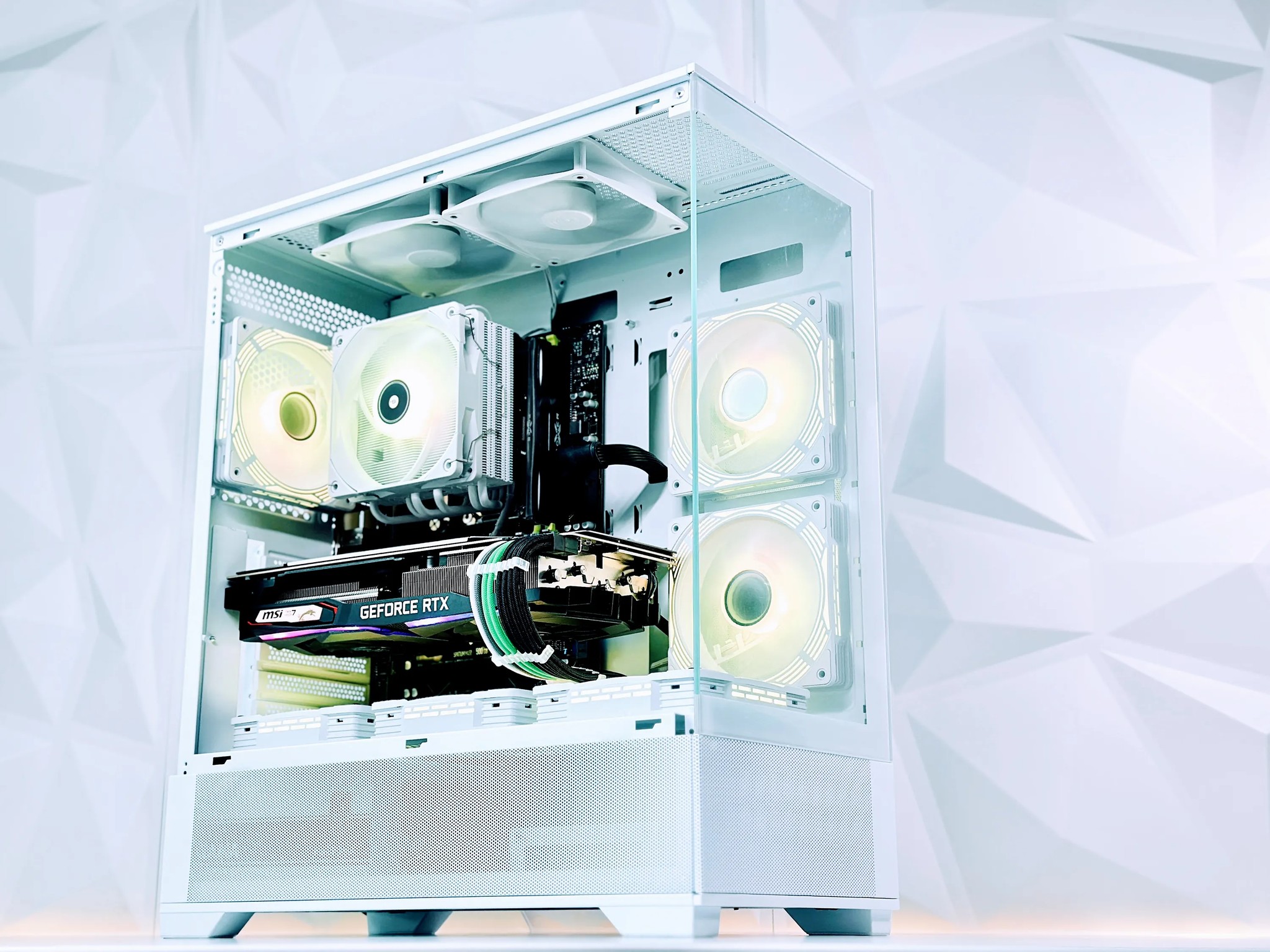 🔫💣For the 💵 💰Gaming PC 💣Intel i7 5930K 6 core💣Nvidia RTX 2070 8GB💣16GB DDR4💣1TB SSD