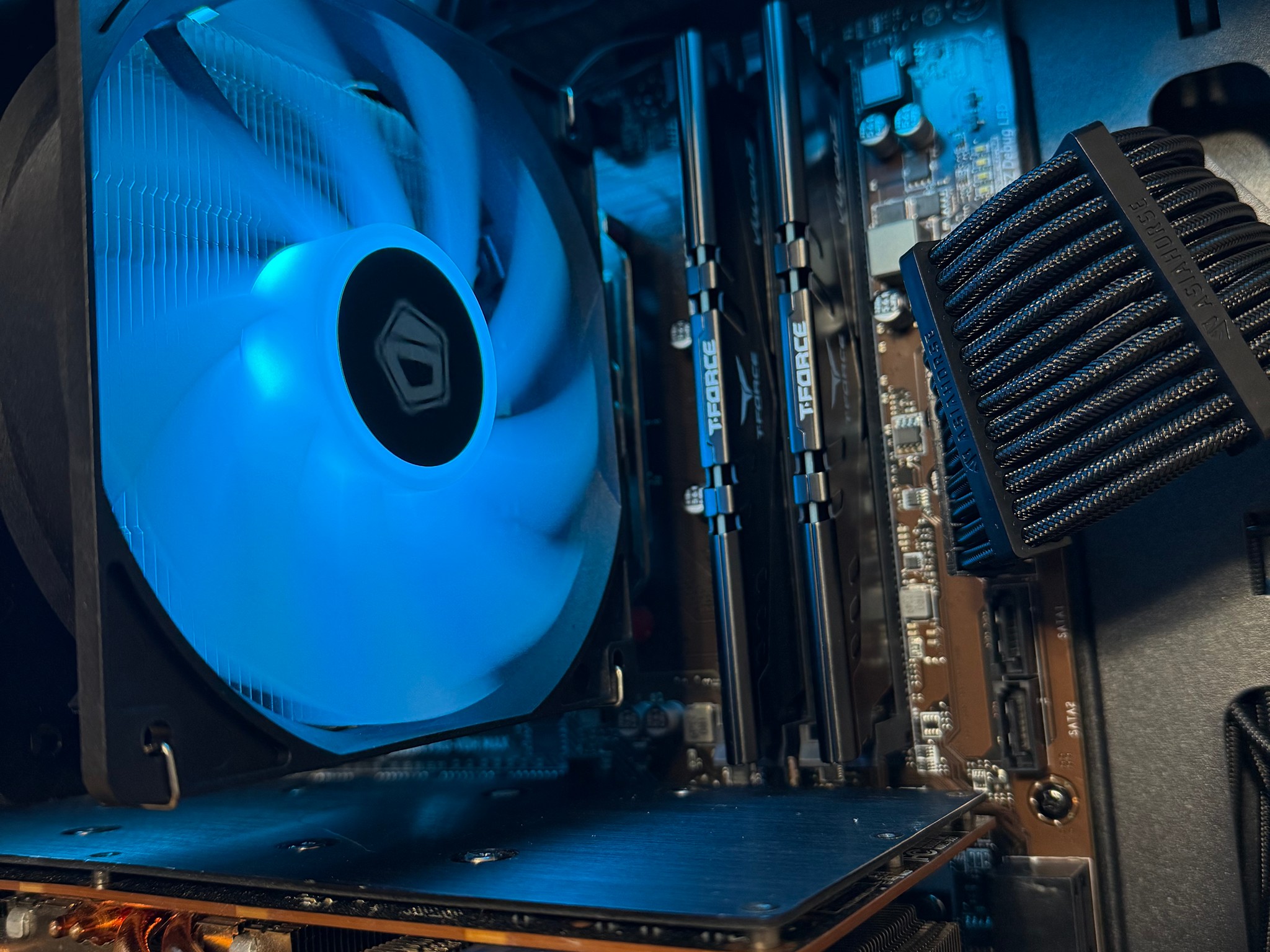 Great Value 1440p Gaming PC-Rx 6750 xt 12GB-Ryzen 5 3600-1TB SSD-16GB Ram