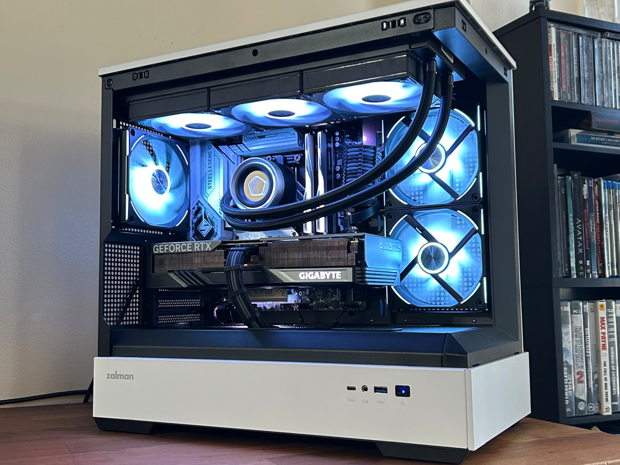 RTX 4070ti Super | Intel i5 14600K | 32GB DDR5 7200MT/s | 2TB SSD | The Legend RTX