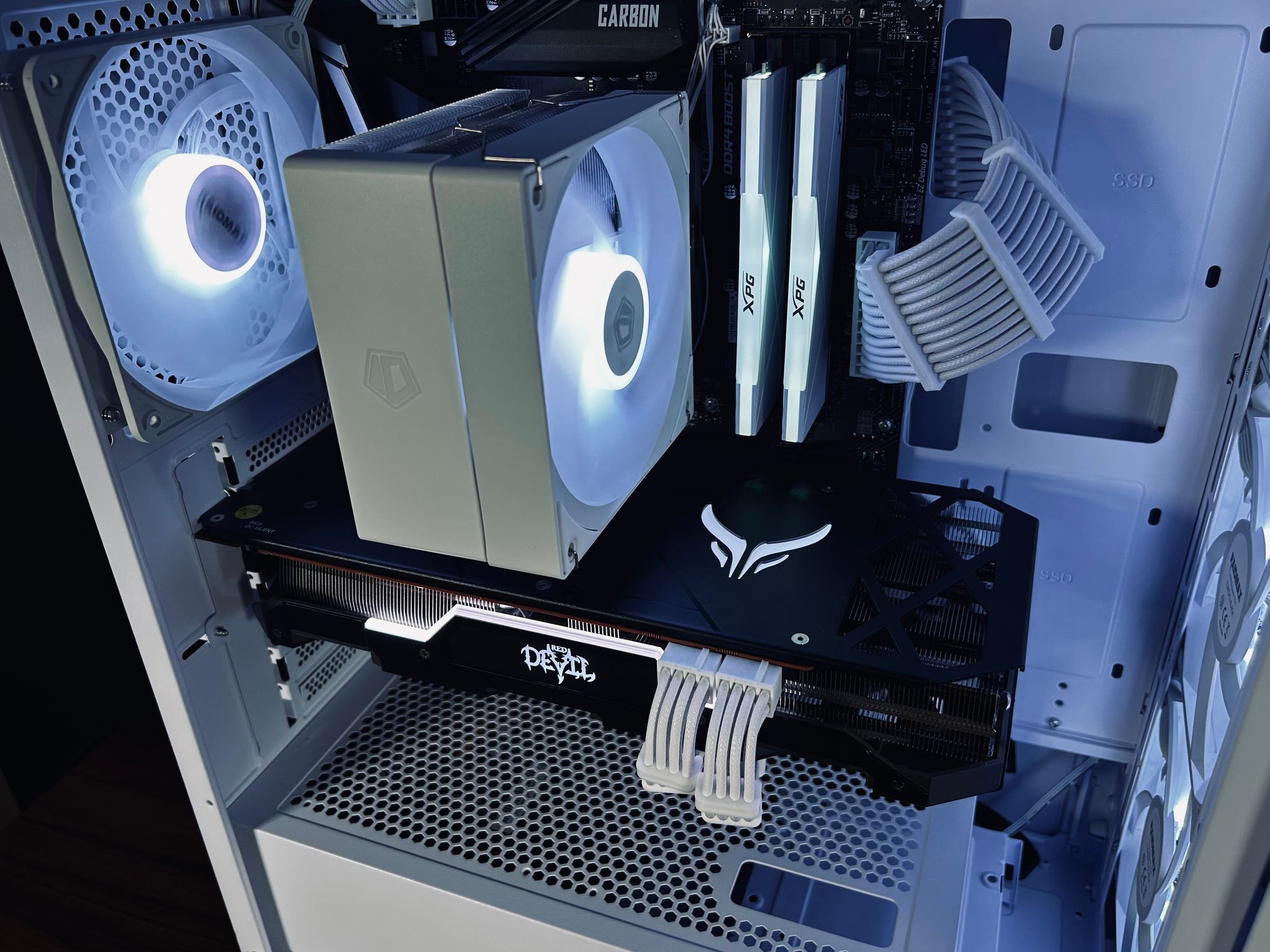 Frostwood❄️🌲 l Ryzen 5 5500 | RX 5700XT | 16GB DDR4 | White 1080p Gaming PC
