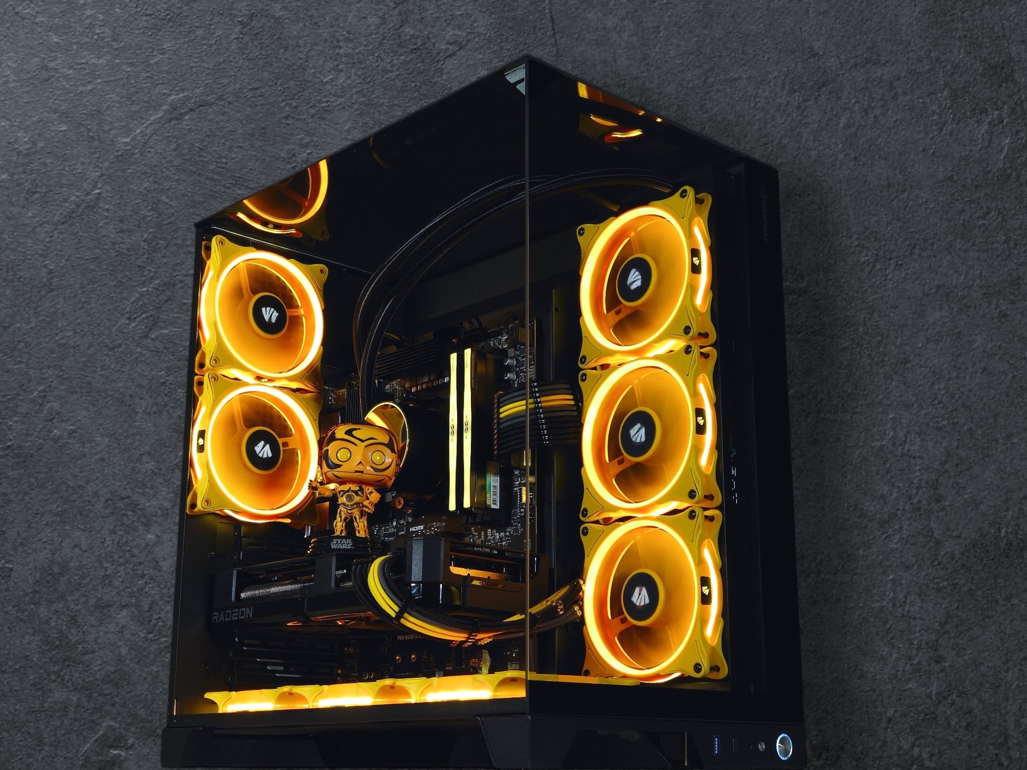 🟡🤖🤓C-3PO ⭐Gaming PC⭐AMD RX 7800 XT 16GB⭐AMD Ryzen 5 7500F 8-Core⭐32GB DDR5⭐ 1TB SSD
