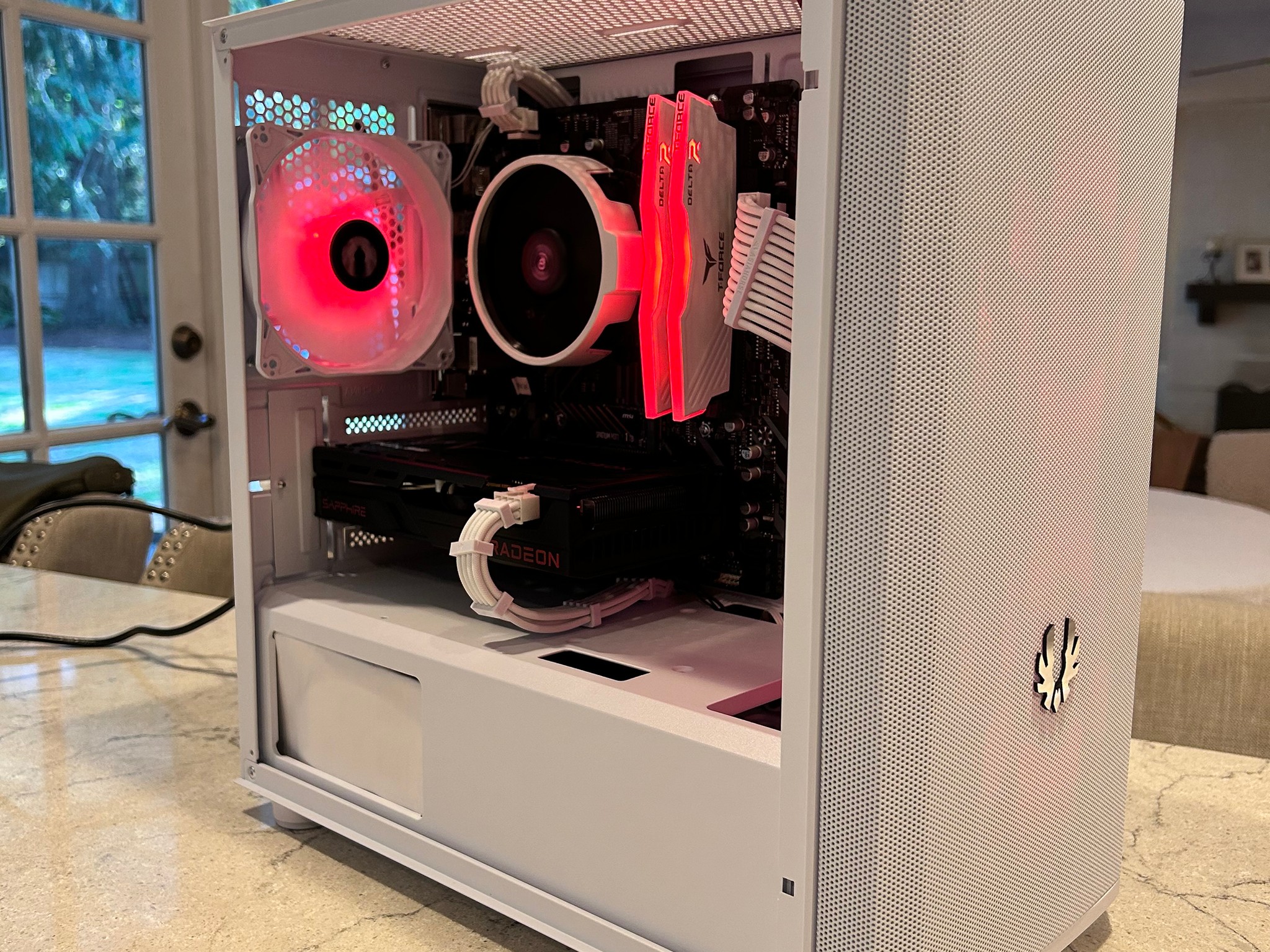 SUPER NOVA 🌌AMD RX 6600 🌌Ryzen 5 5600 🌌16 GB DDR4 🌌Wi-Fi 🌌1TB NVME 🌌