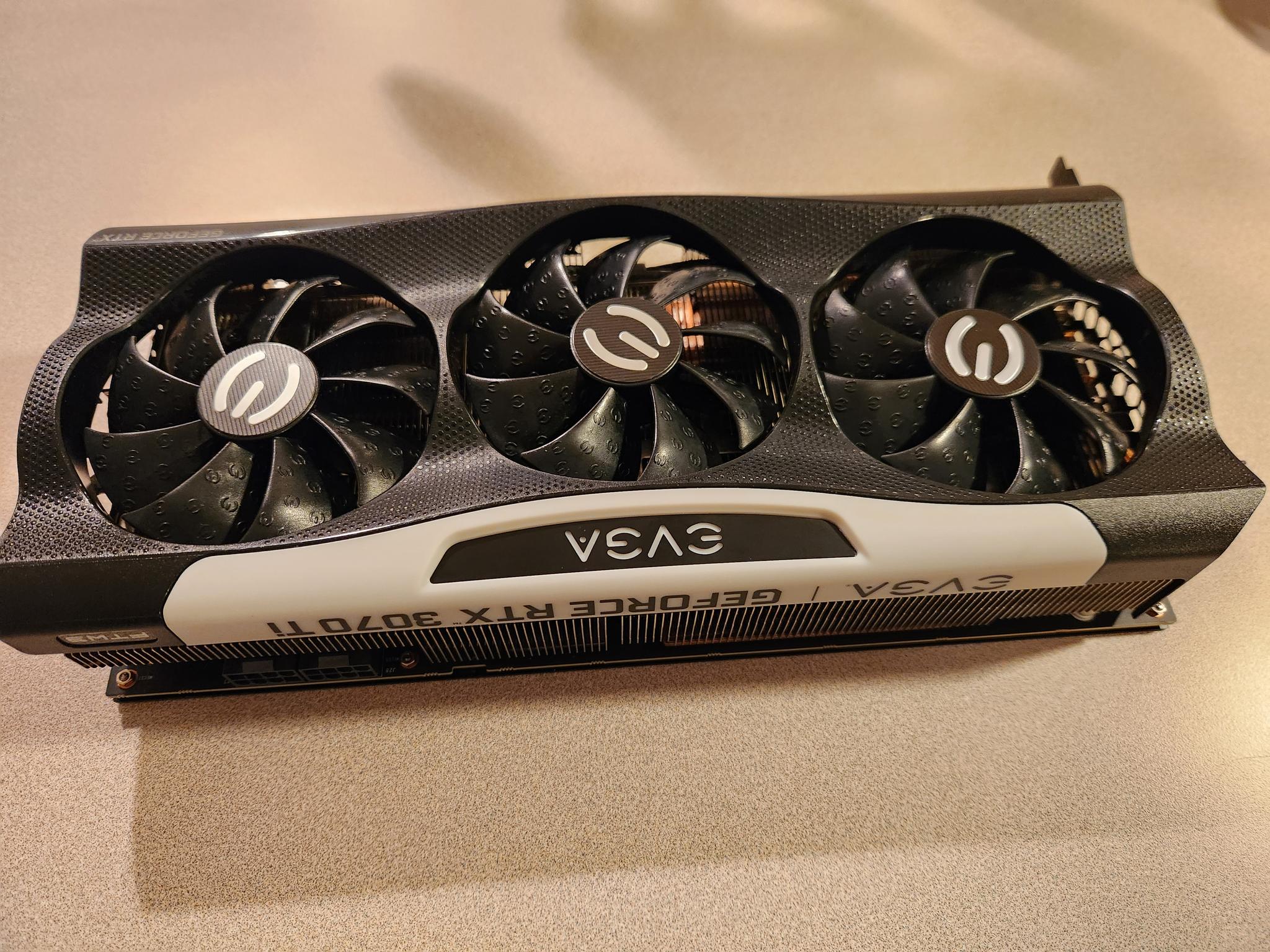 EVGA FTW3 ULTRA GAMING GeForce RTX 3070 Ti - Image 1