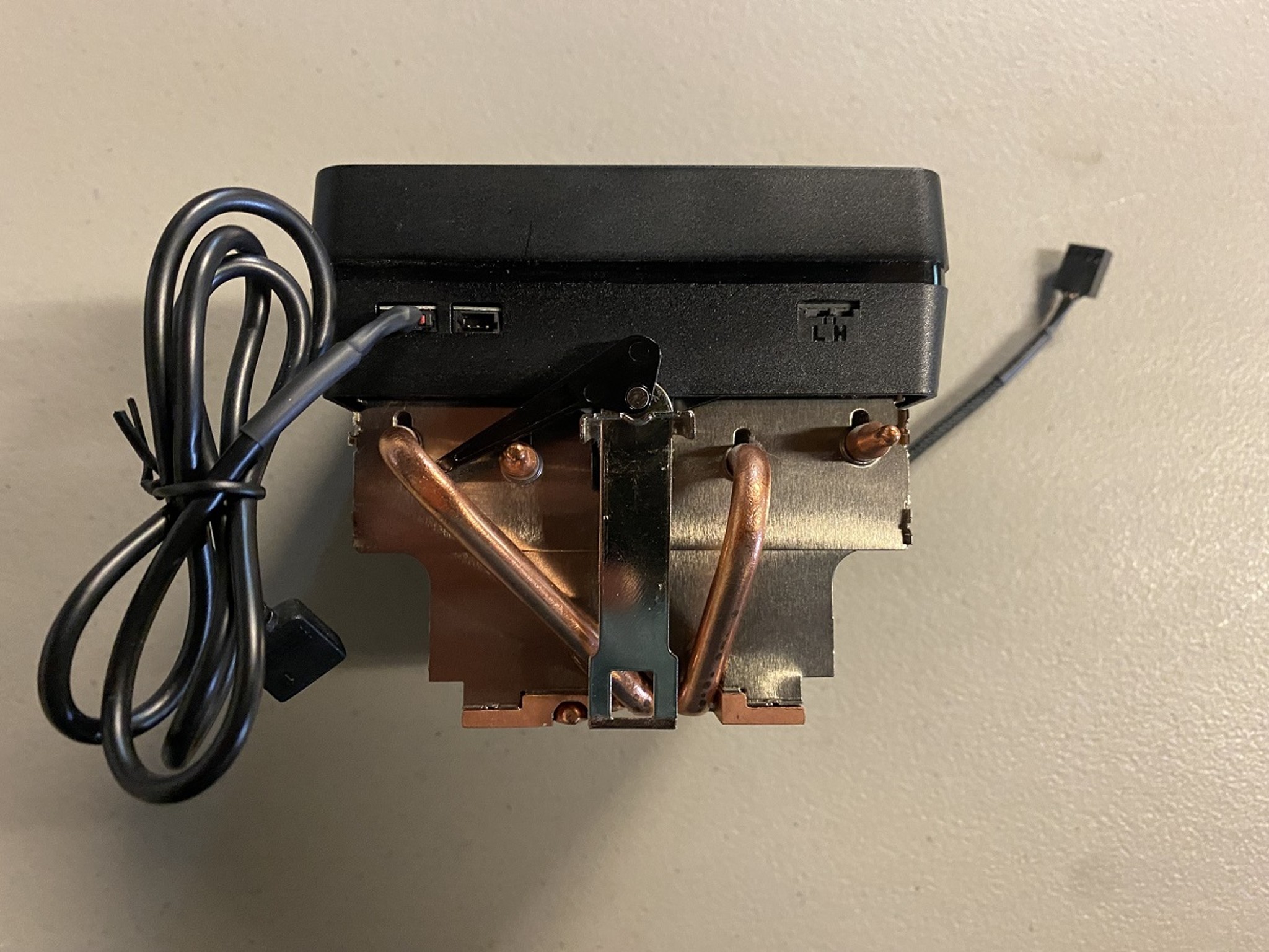 AMD Ryzen 7 2700x with Wraith Prism RGB cooler.