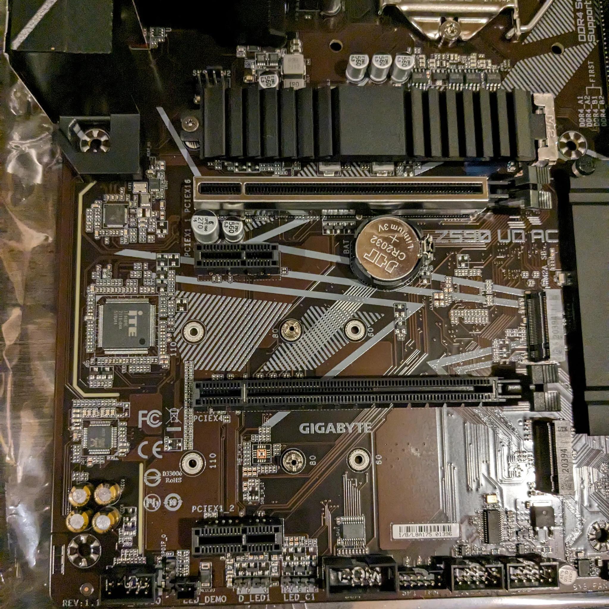 GIGABYTE Z590 UD AC WiFi LGA 1200 Motherboard