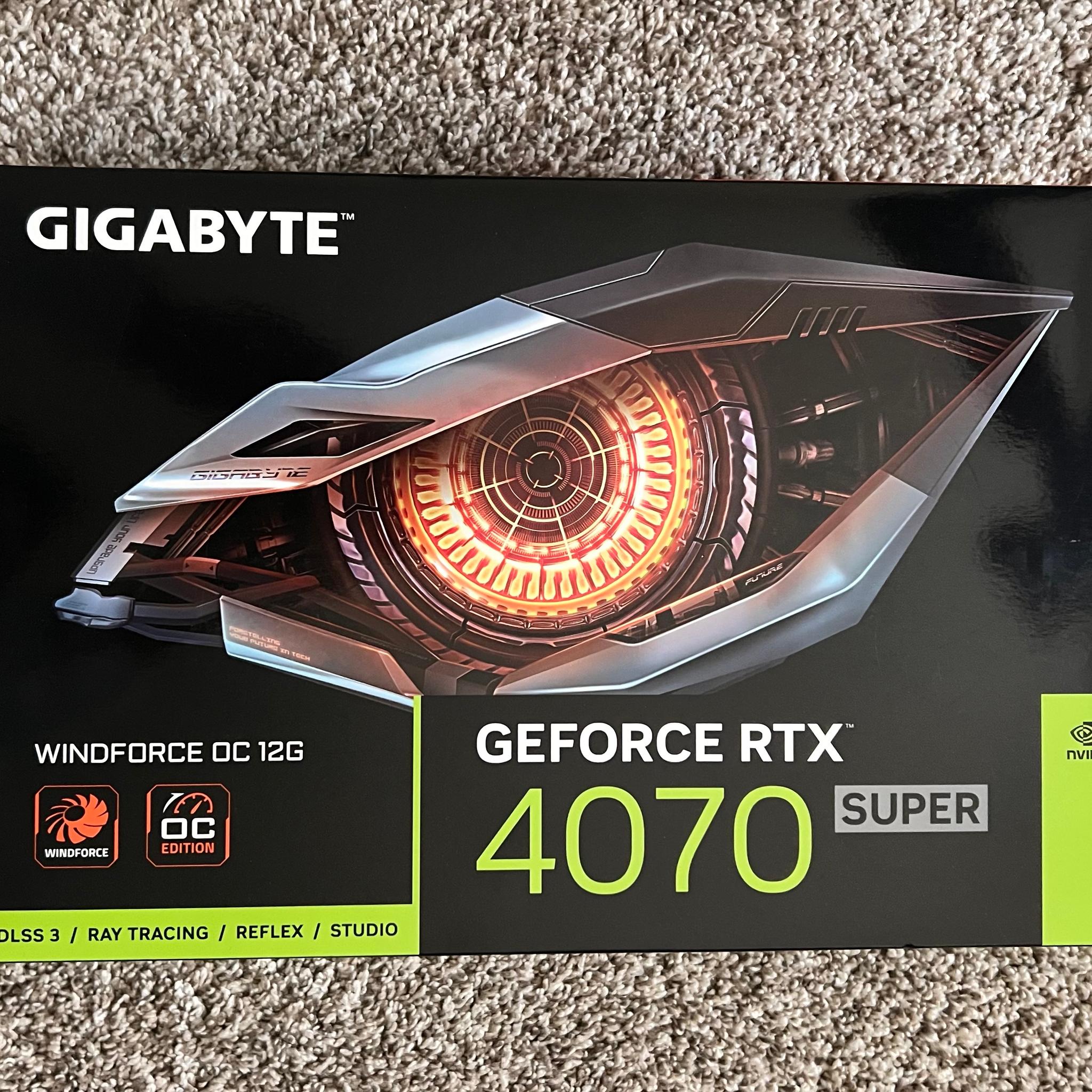 GIGABYTE WINDFORCE OC GeForce RTX 4070 SUPER