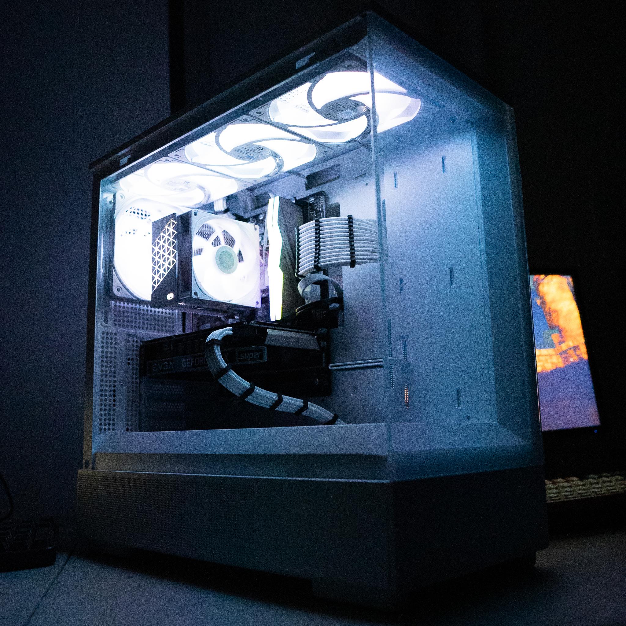 ❄️🌨 | EVGA GTX 1660 SUPER | INTEL i5 9400F | 16GB DDR4 RGB RAM | 1TB | Arctic Freeze