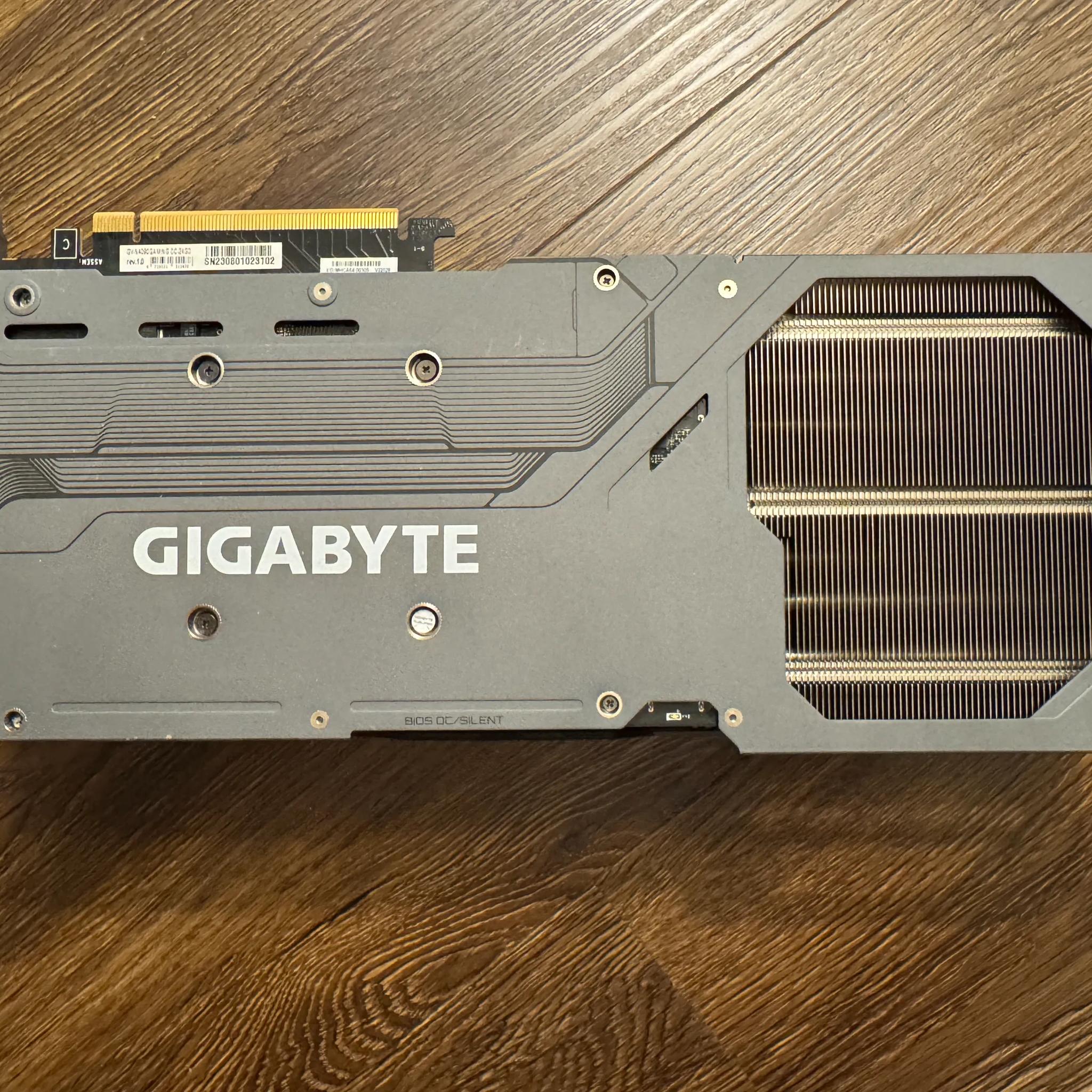 GIGABYTE RTX 4090 Gaming OC