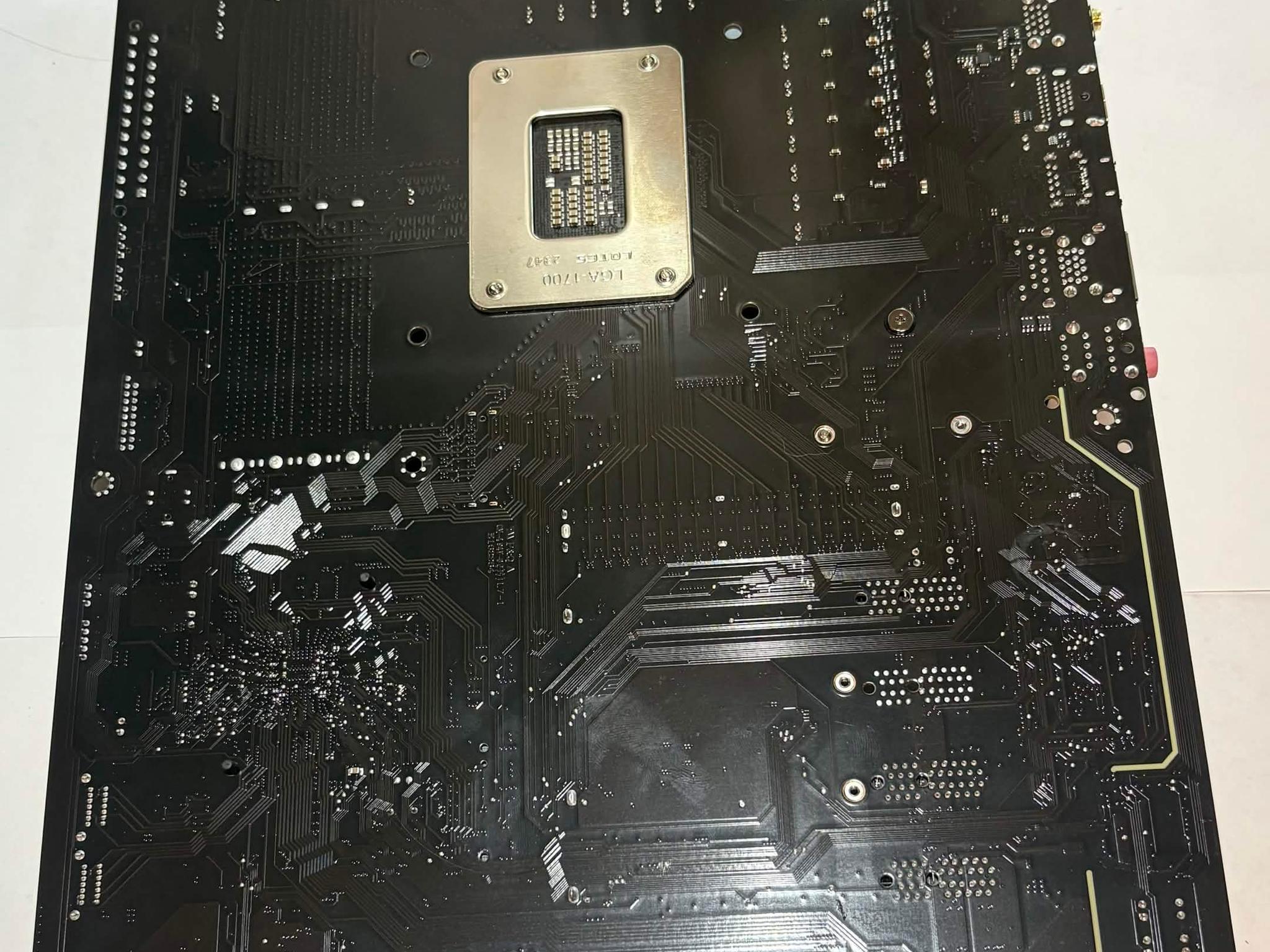 Gigabyte Z790 UD AC DDR5 Motherboard LGA1700 Tested Working