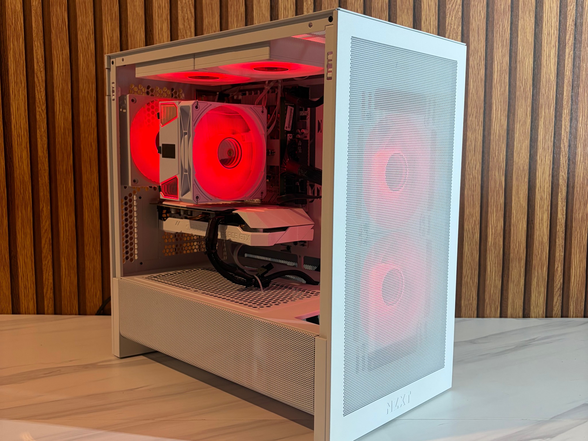 GTX 1660 SUPER | Xeon 2680 v4 | 16gb ddr4 | Windows 10 pro | 450W