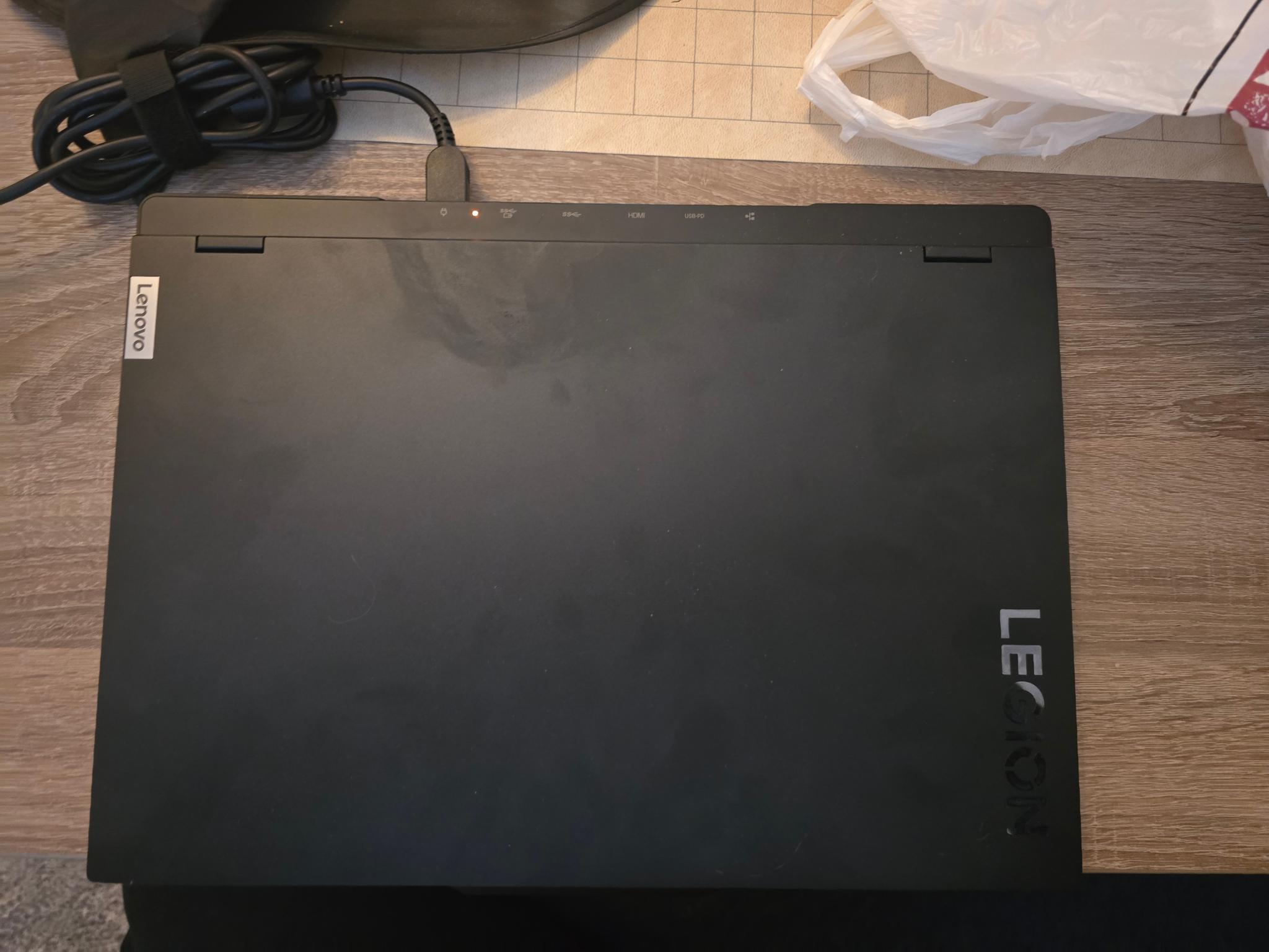 Lenovo Legion Pro 7 16IRX9H 16" Gaming Laptop - Intel i9 14900HX + 4080 GPU