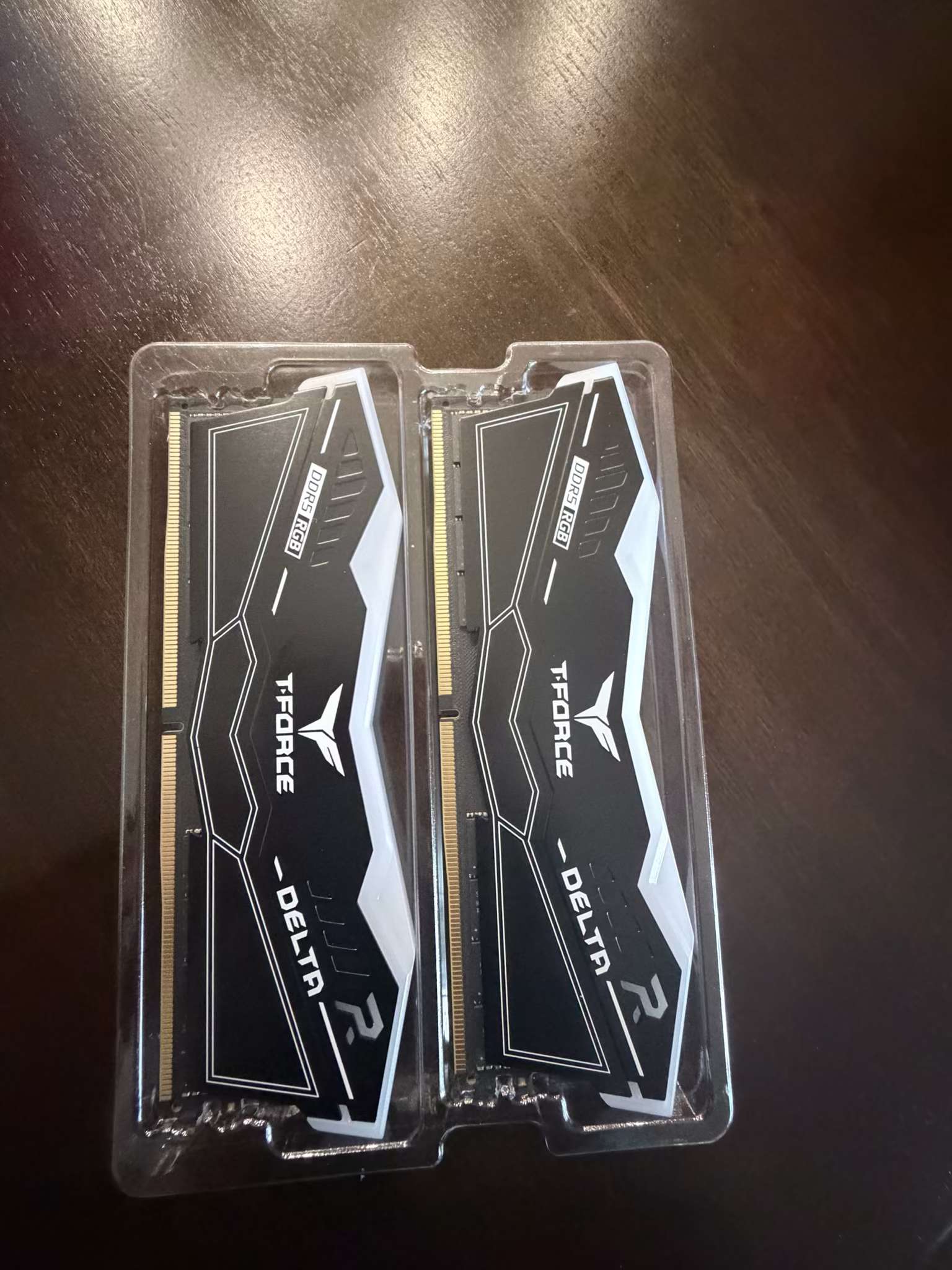 TEAMGROUP T-Force Delta RGB 64GB (2x32GB) DDR5 6000MHz CL38