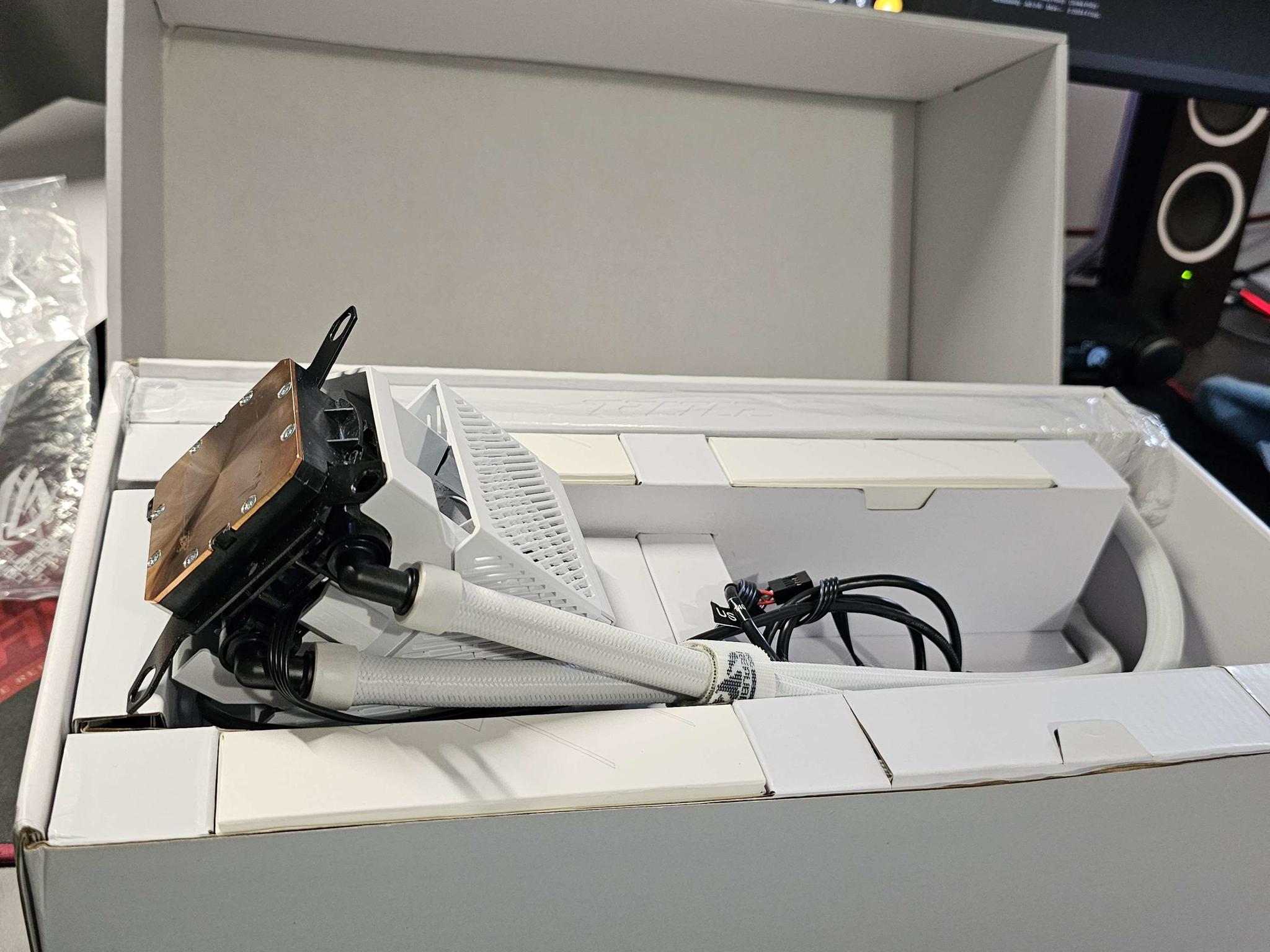 ASUS ROG RYUJIN III 360 ARGB White Edition