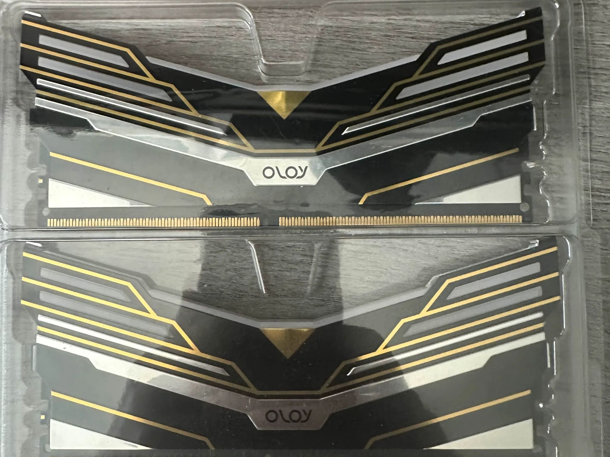 OLOY warhawk 2x8 3200mhz CL16 RAM OPEN BOX