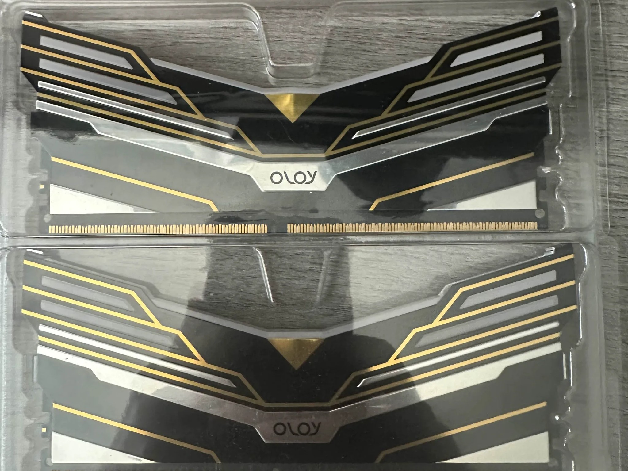 OLOY warhawk 2x8 3200mhz CL16 RAM OPEN BOX