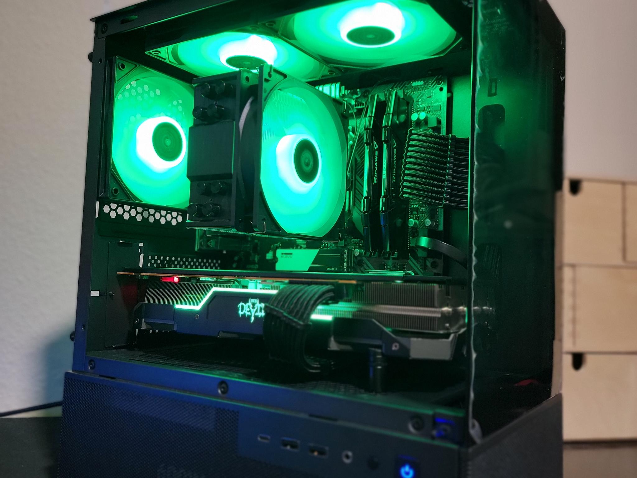 Gaming PC: Rx5700xt🔴Ryzen 5 3600🔴16gb RAM🔴On board WIFI
