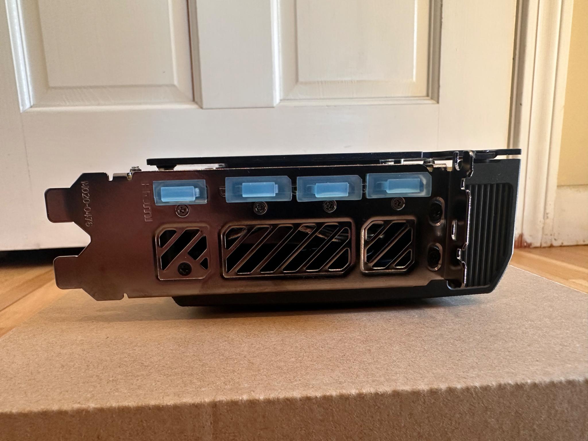 Intel Arc B580 - Onix Odyssey GPU
