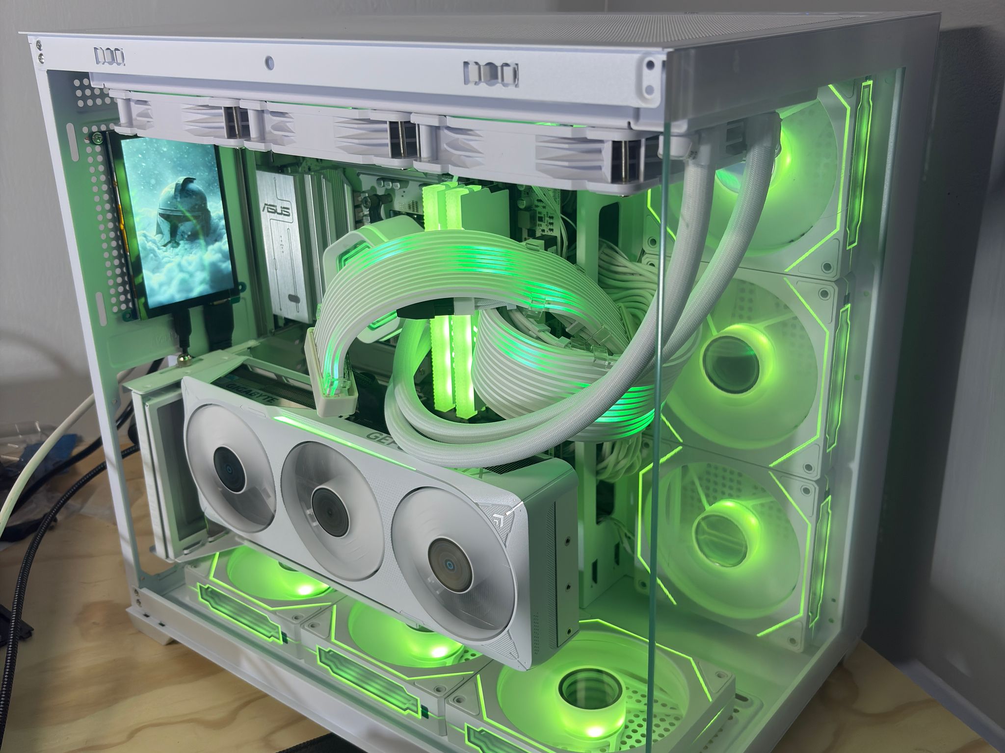 Prime Series High End Gaming PC / RTX 5070 + 9600X / NVMe SSD / Ready to Play!
