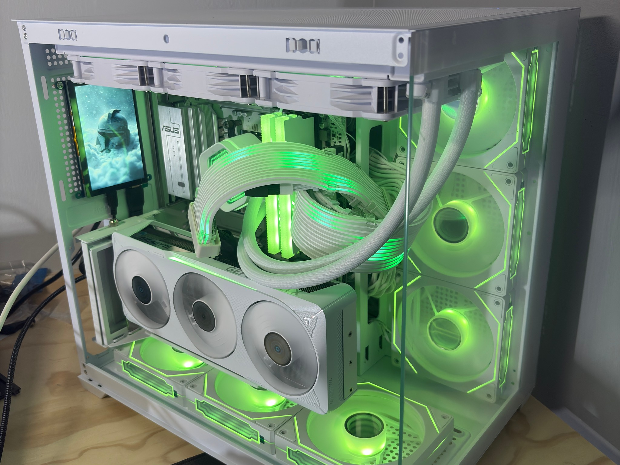 Prime Series High End Gaming PC / RTX 5070 + 9600X / NVMe SSD / Ready to Play!