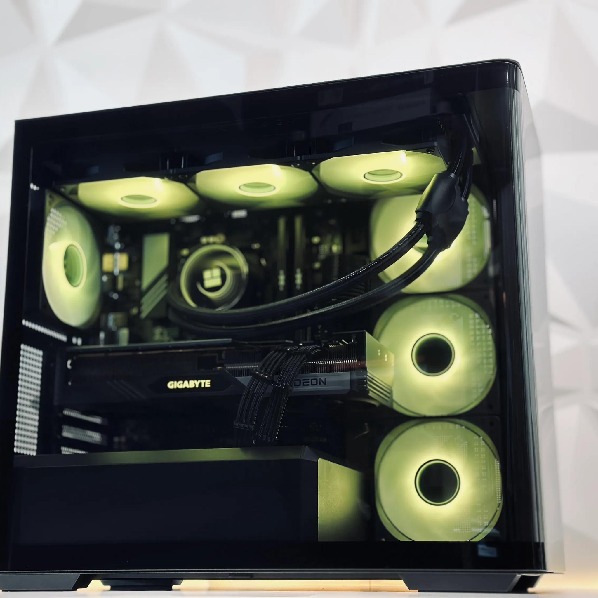🕸️🕷☢Venom🕸Liquid Cooled Gaming PC🕸AMD RX 7900 GRE 16GB🕸AMD Ryzen 5 7500F🕸32GB DDR5🕸1TB SSD