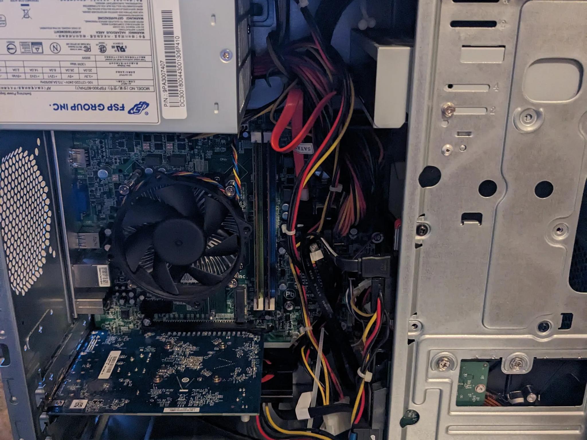 FREE SHIP || First Build / Light Gaming - i3 4th Gen, 8GB DDR3, R7 450 2GB, 240GB SSD, 1TB HDD