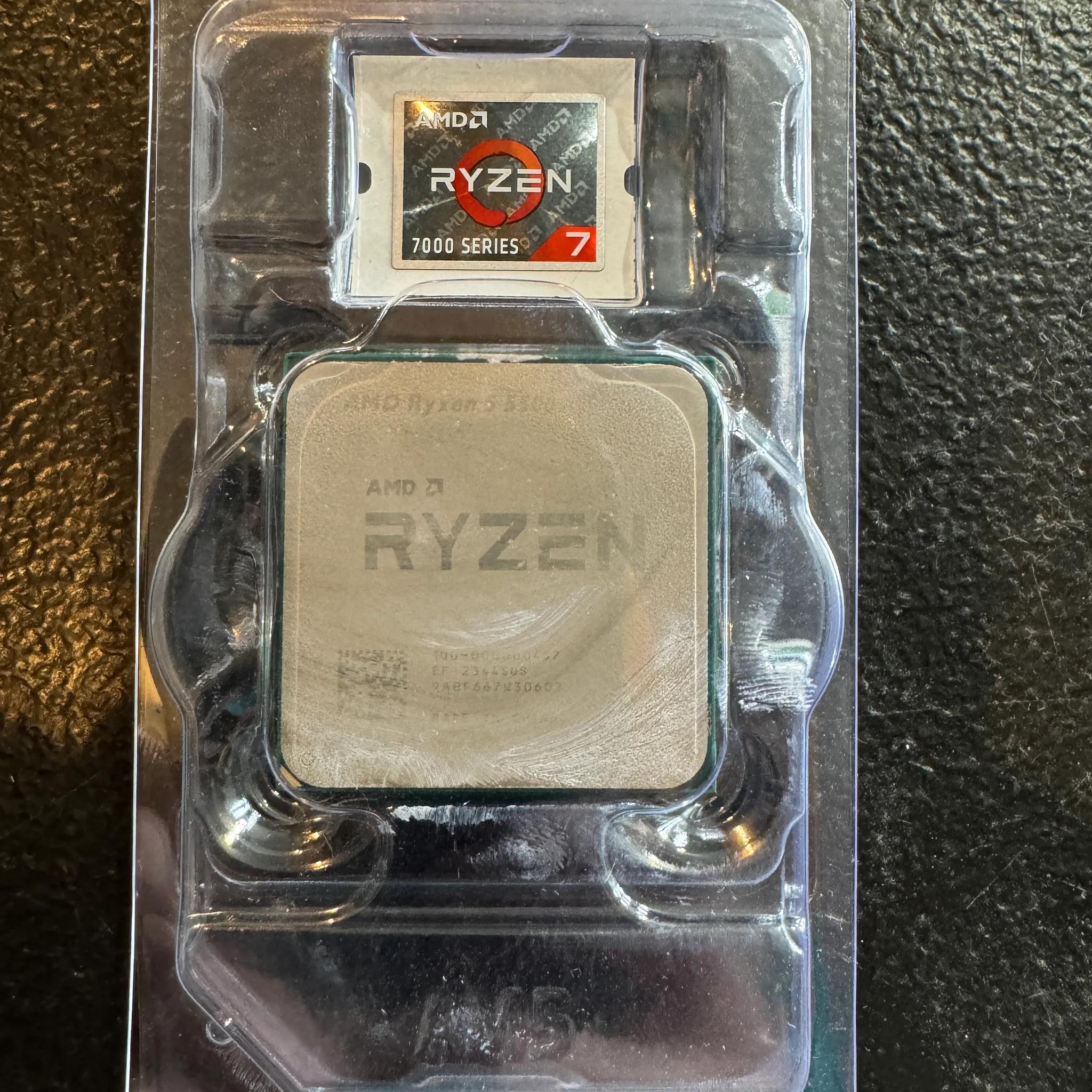 AMD Ryzen 5 5500 6 Core 12 Thread Processor