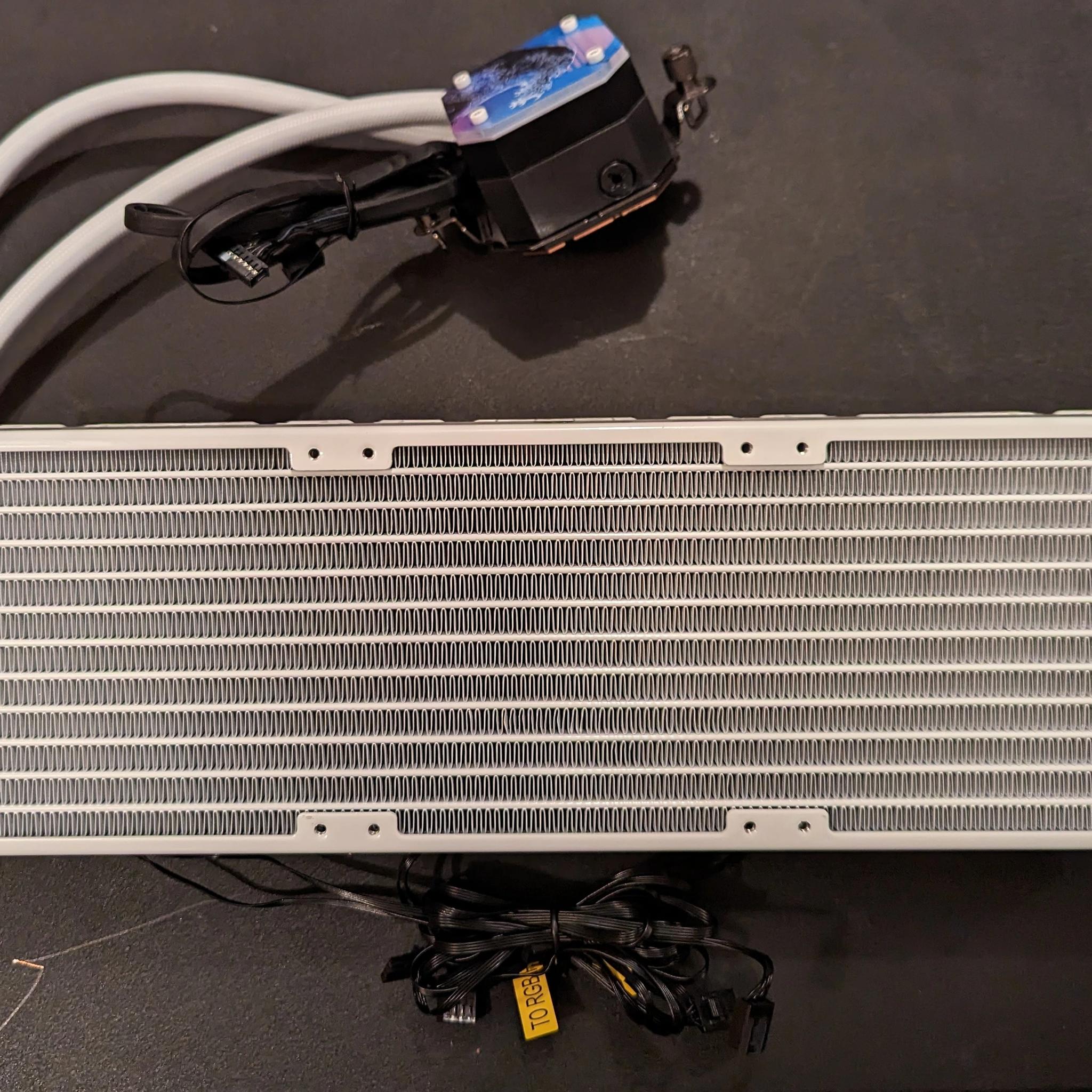 Corsair H150i ELITE CAPELLIX 360mm AIO with iCUE - White - AMD Only