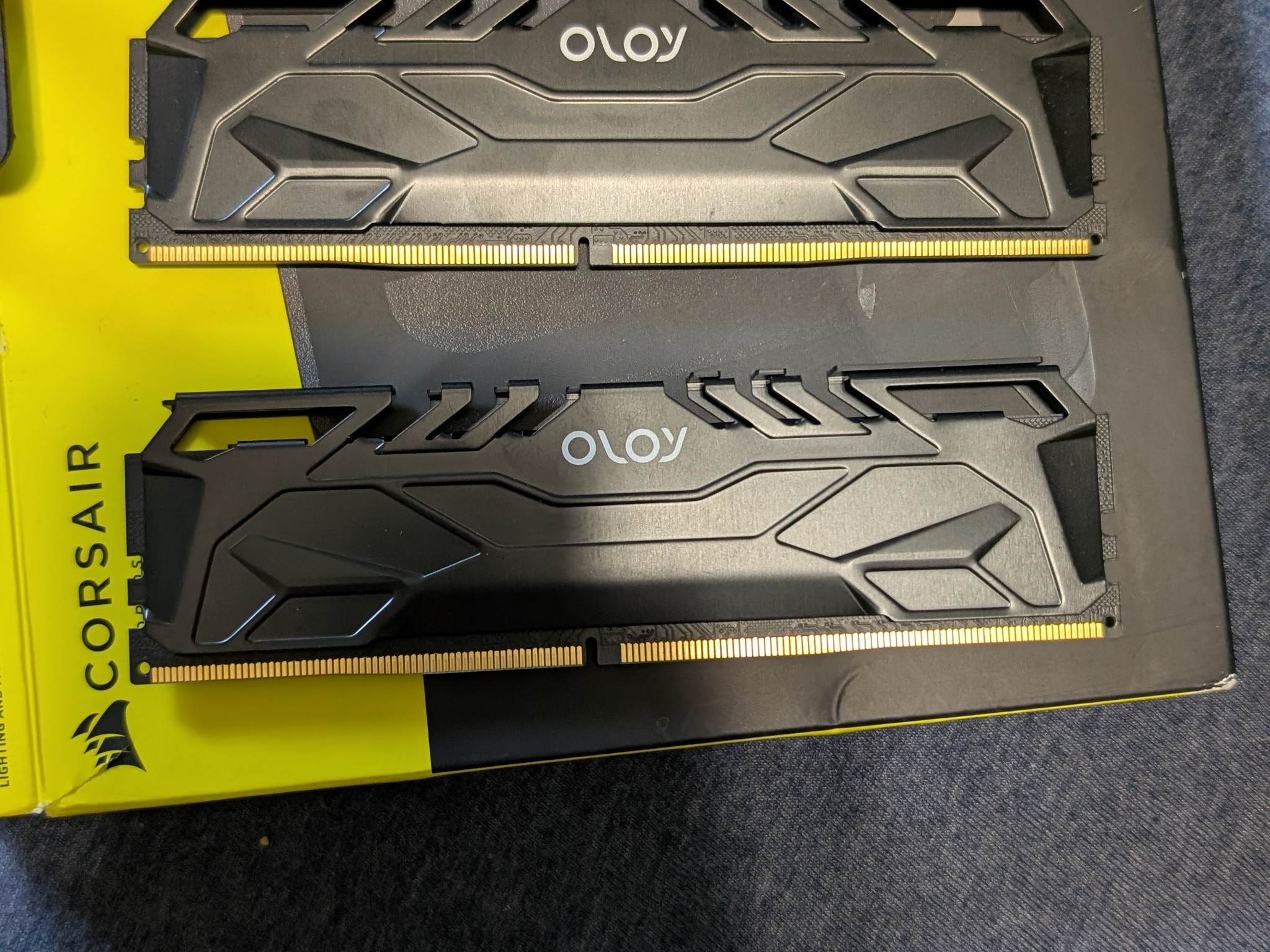 Oloy 16gb ddr4 ram (2x8)