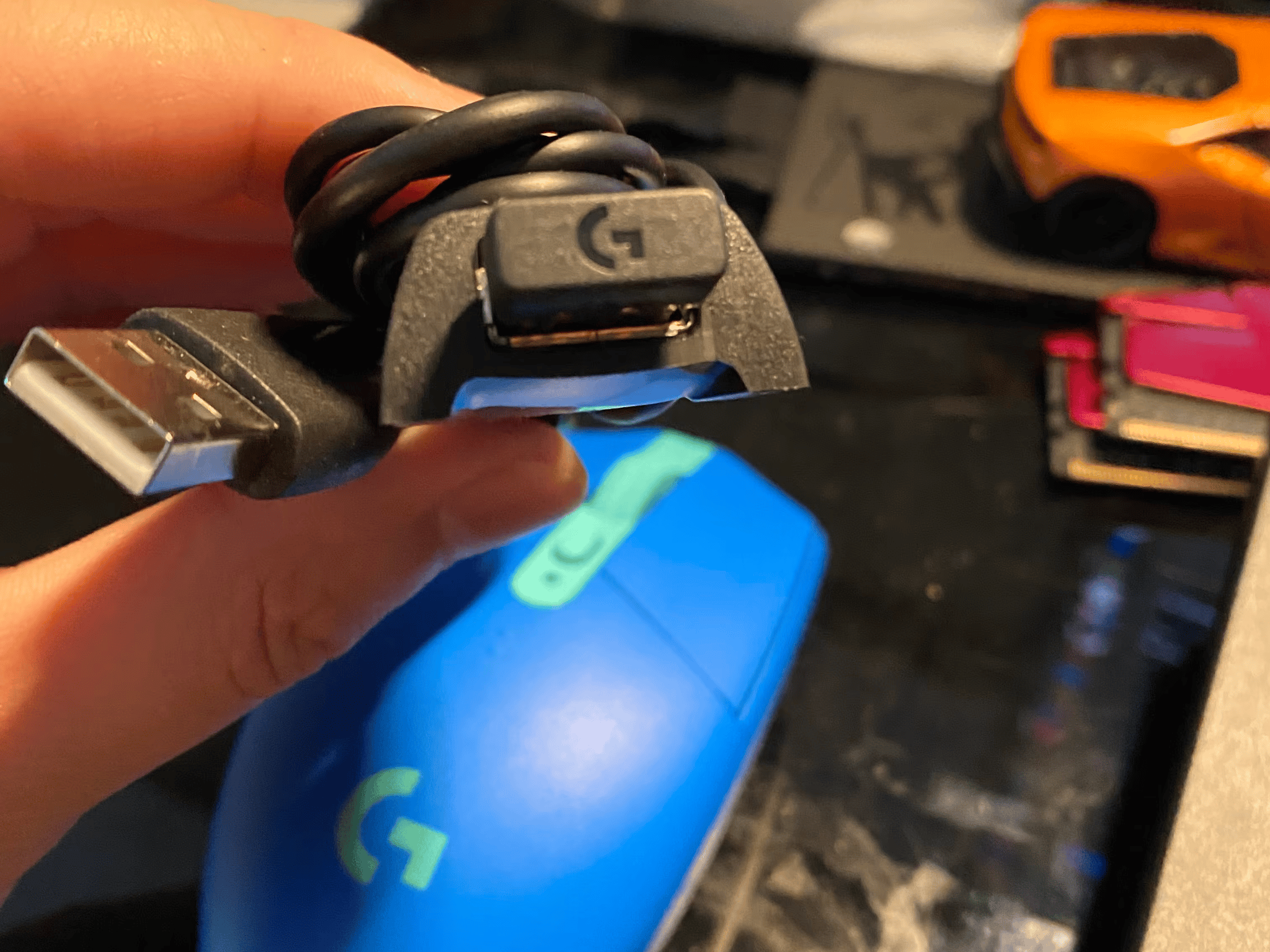 B550m, 16GB RAM, 1TB SSD, and Mouse