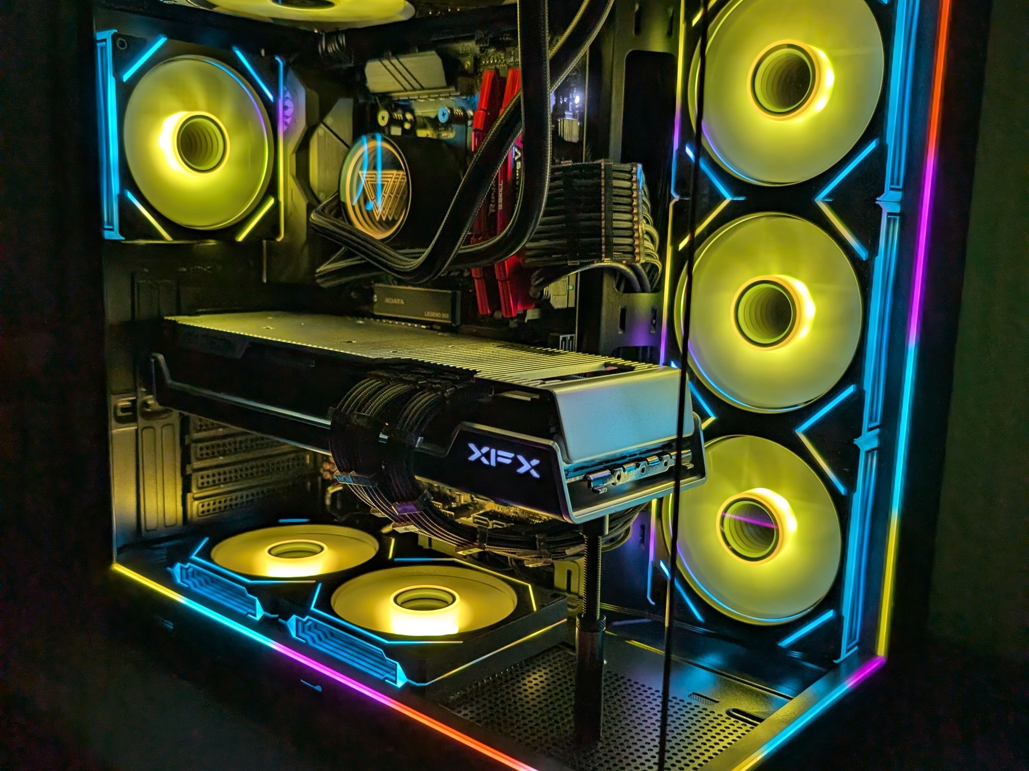 RX 7900XTX 24GBvram-Ryzen 7 5800x3d-32 GB DDR4 3600-1 TB NVME Supreme Gaming PC